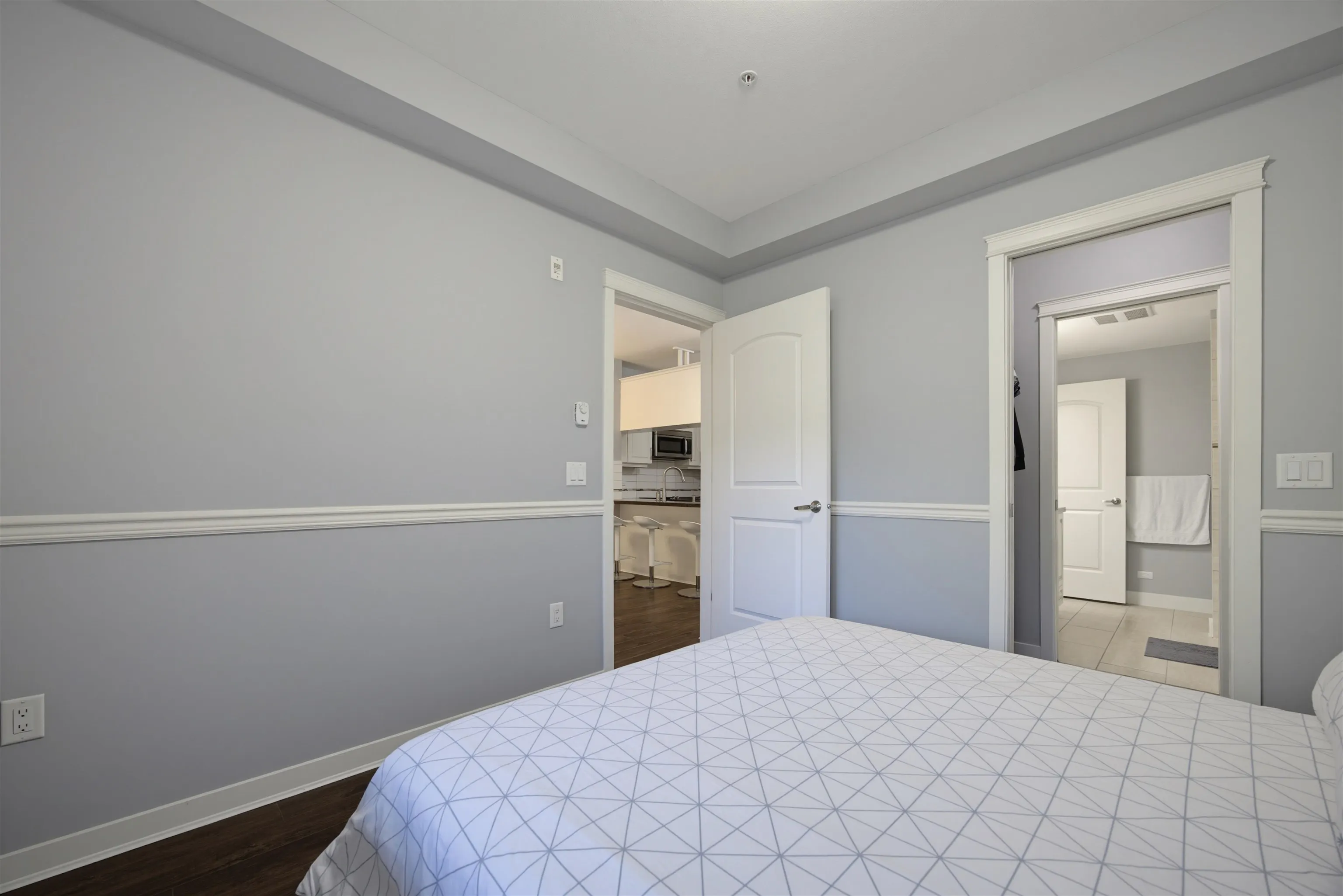 12565 190a Street #111