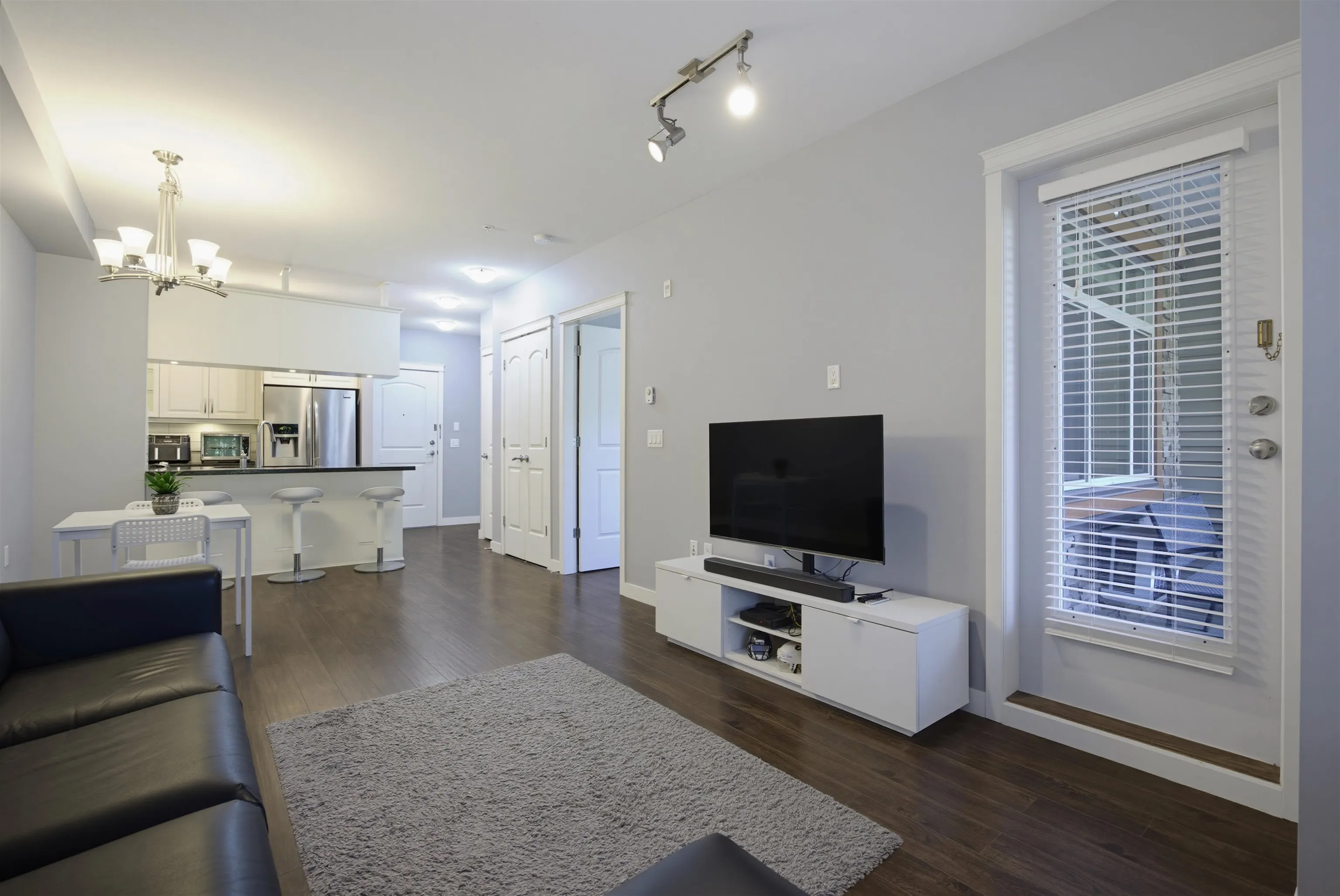 12565 190a Street #111
