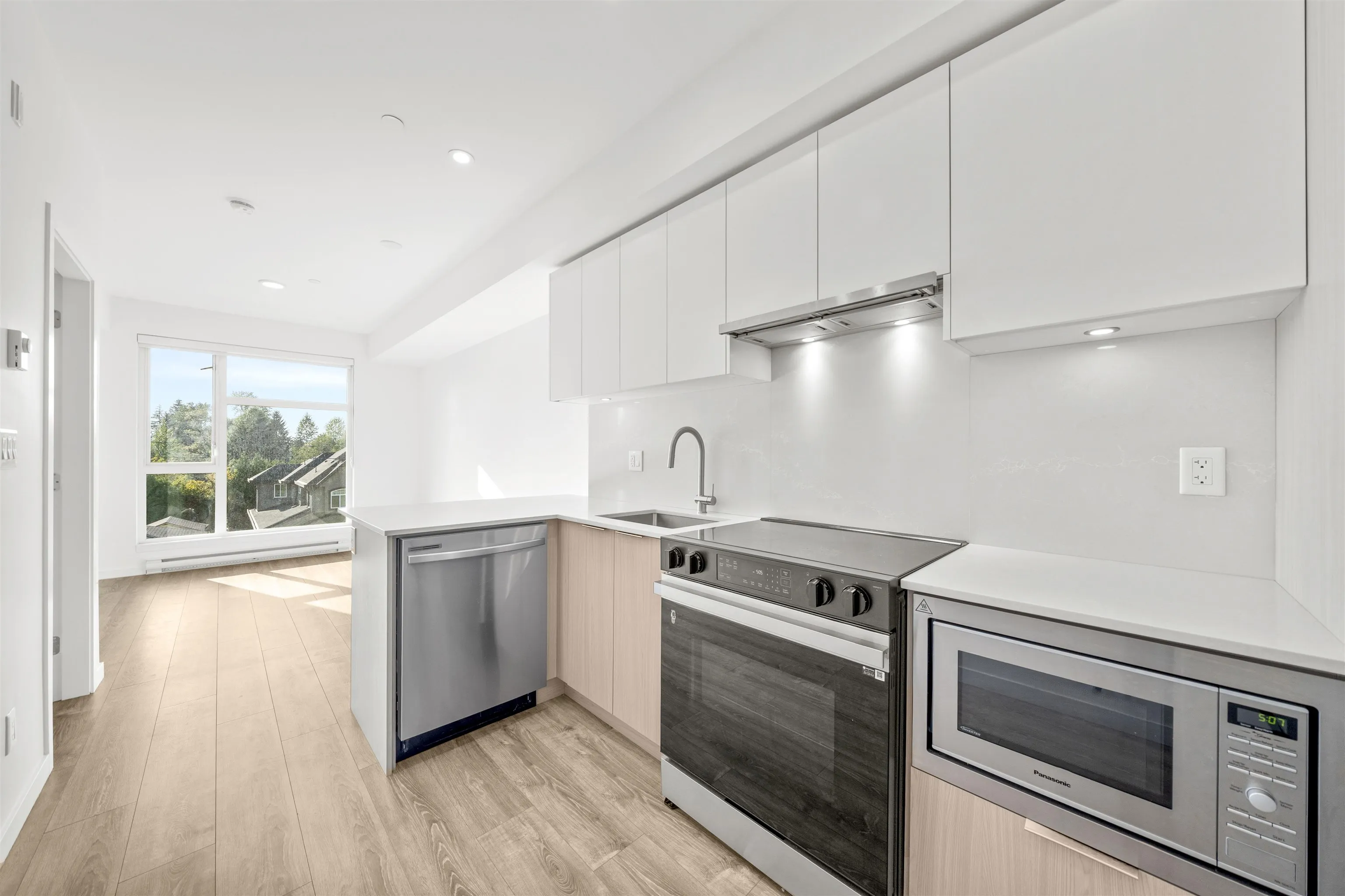 10828 139a Street #305