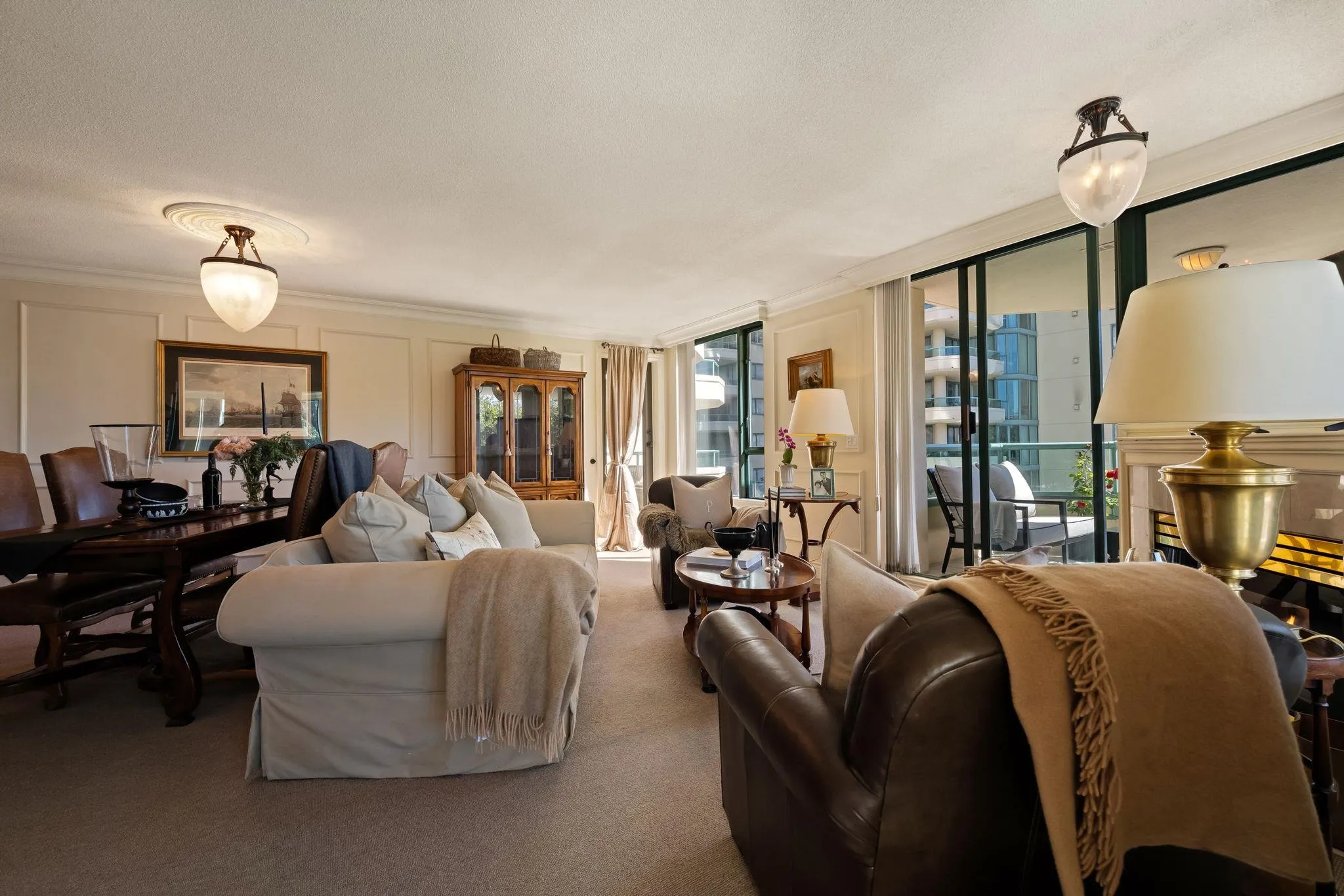 328 Taylor Way #4B