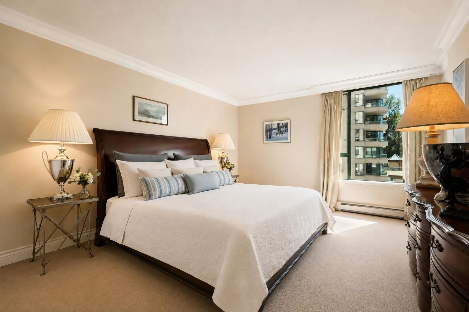 328 Taylor Way #4B