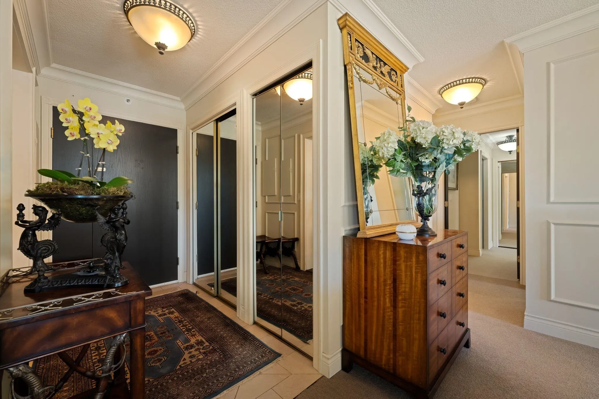 328 Taylor Way #4B