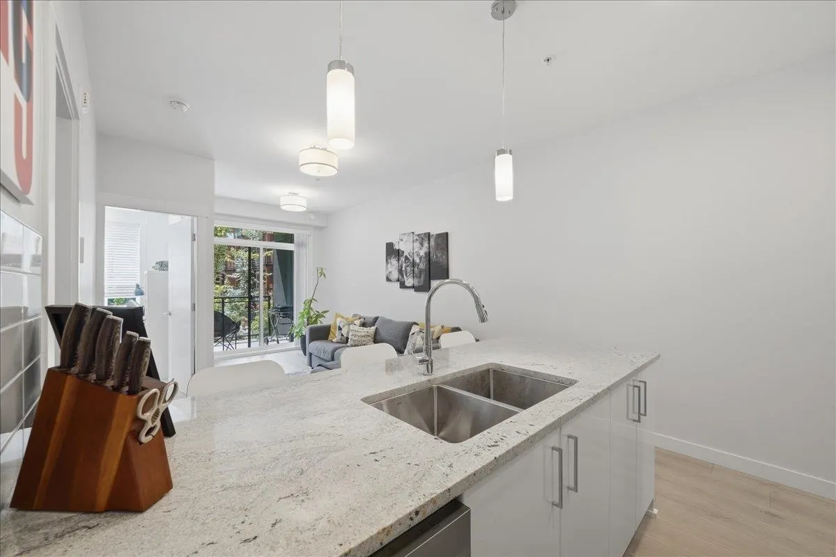 32690 14th Avenue #224