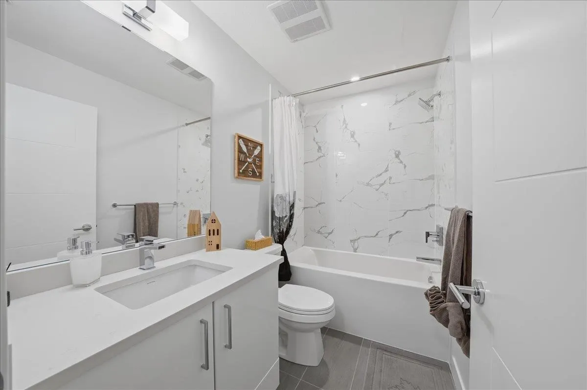 32690 14th Avenue #224