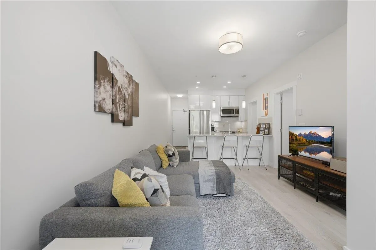 32690 14th Avenue #224