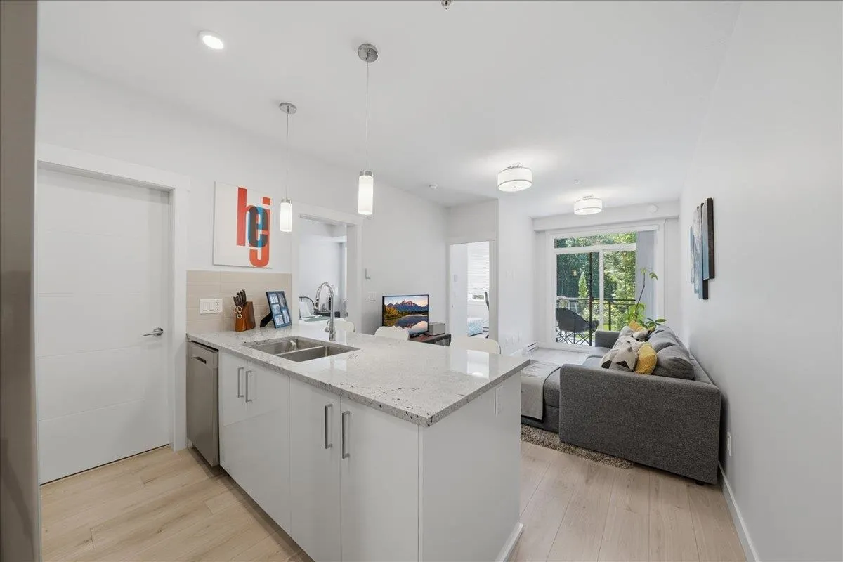 32690 14th Avenue #224