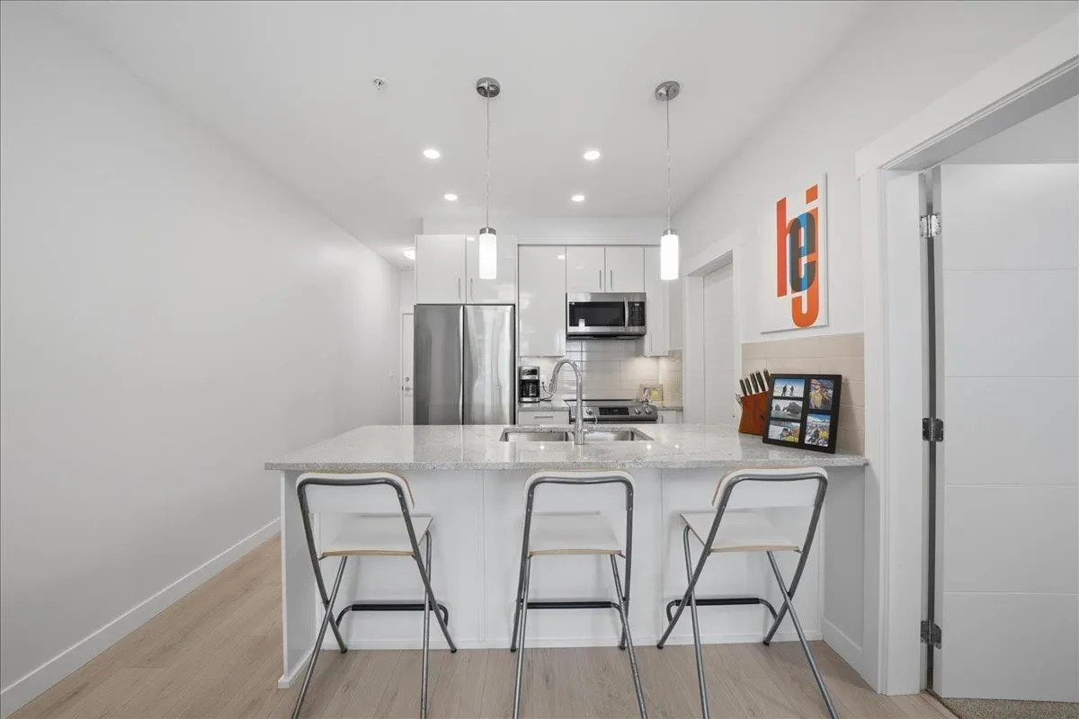 32690 14th Avenue #224