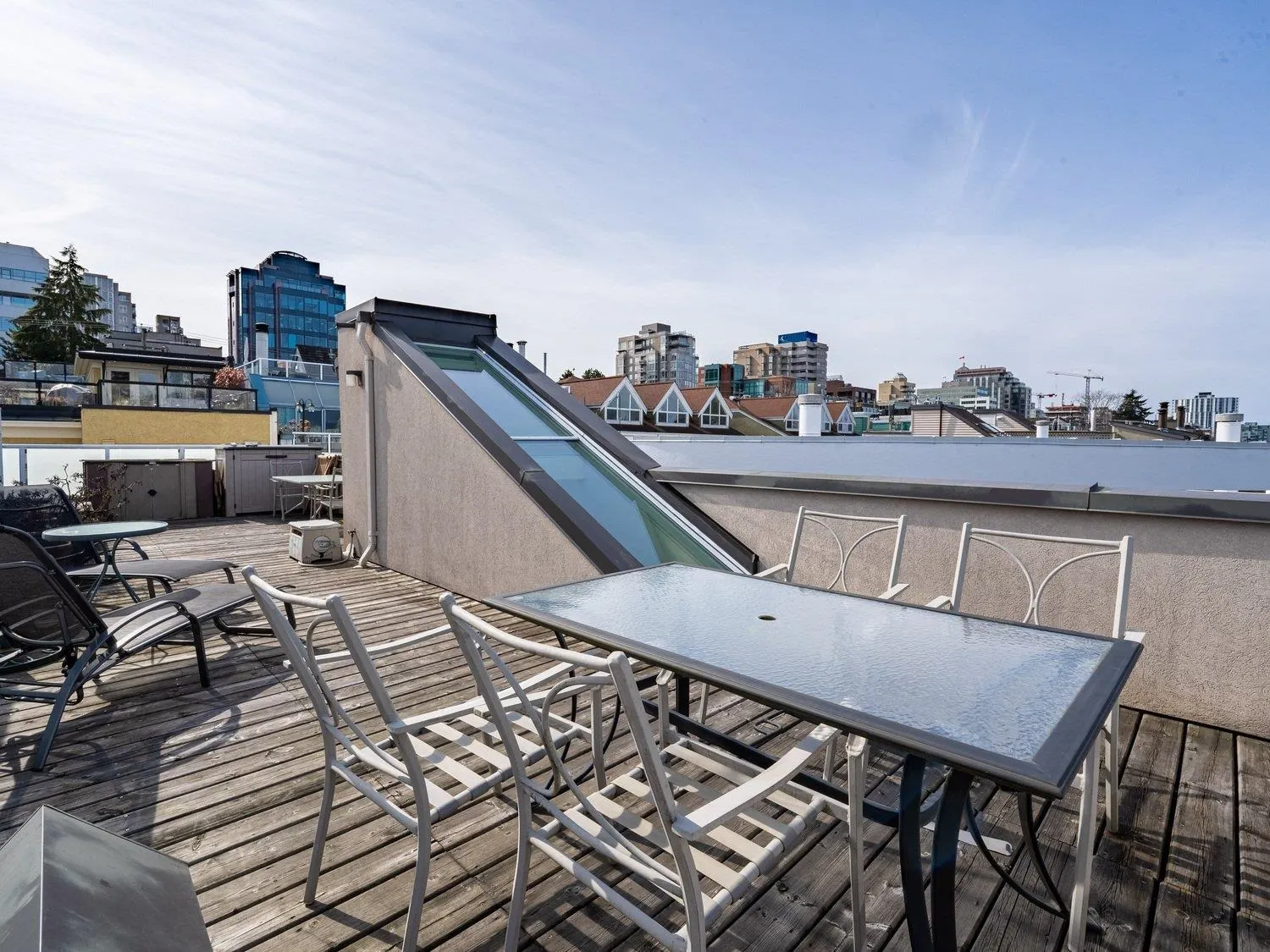 1024 W 7th Avenue #201