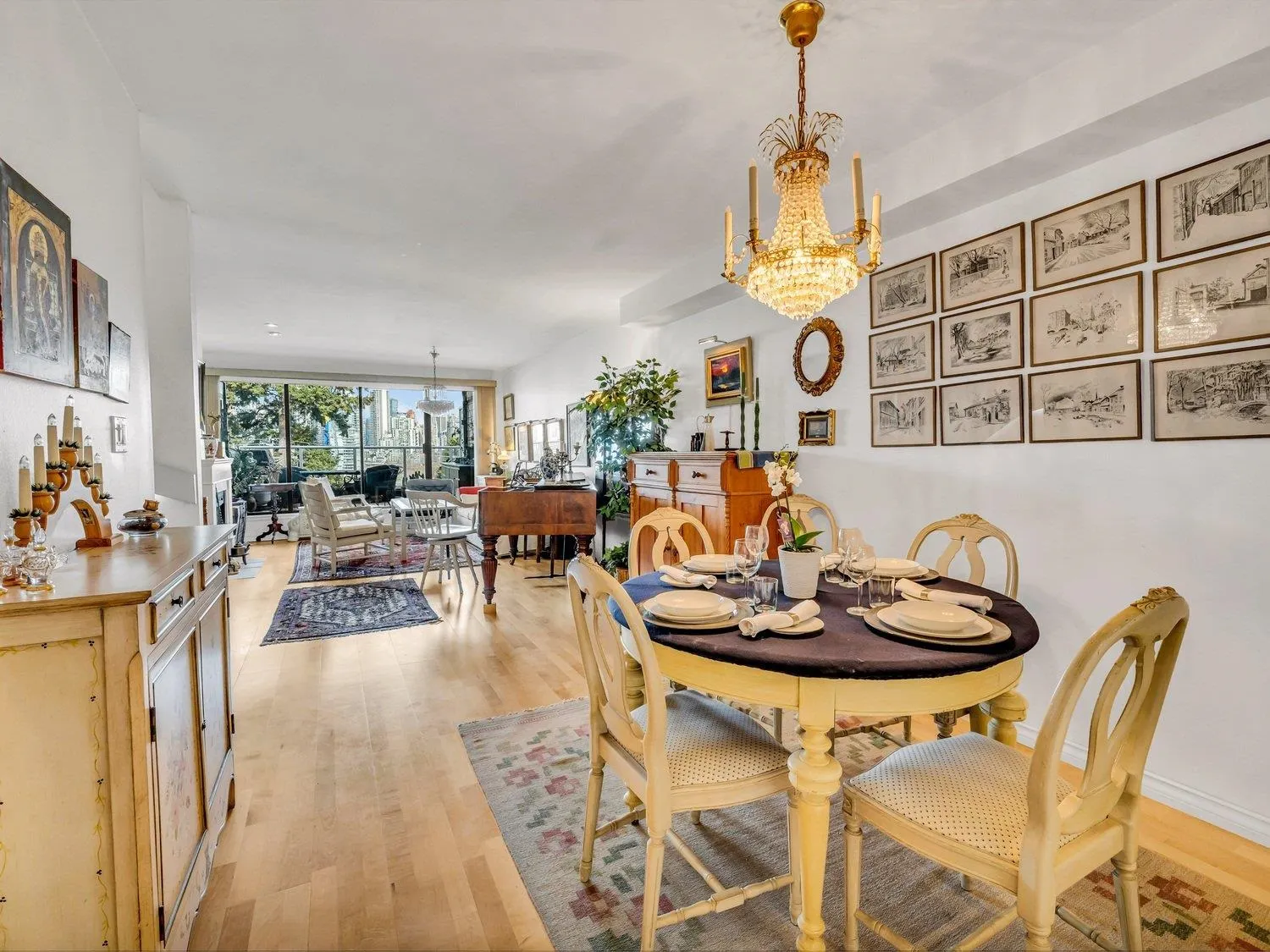 1024 W 7th Avenue #201