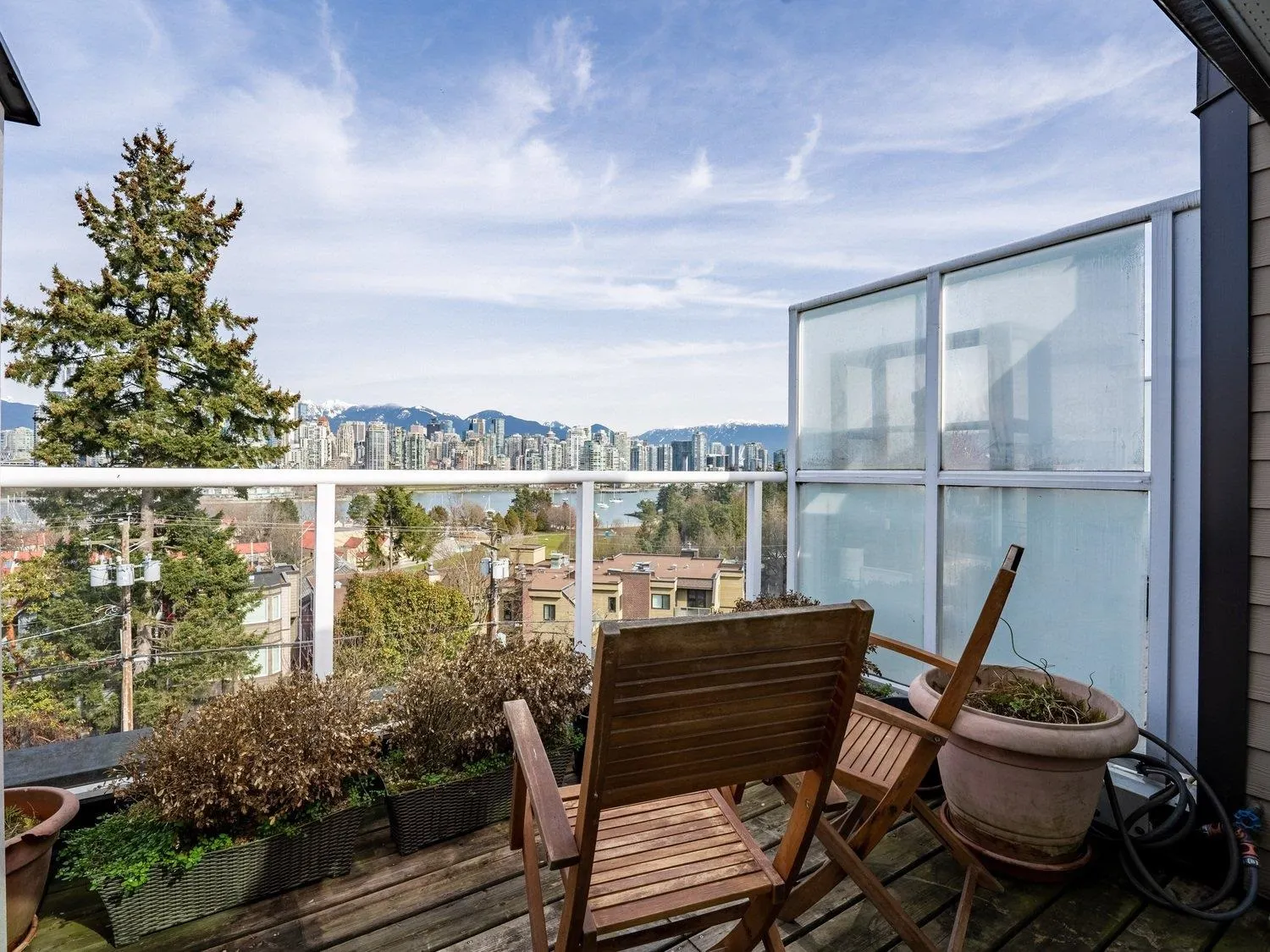 1024 W 7th Avenue #201