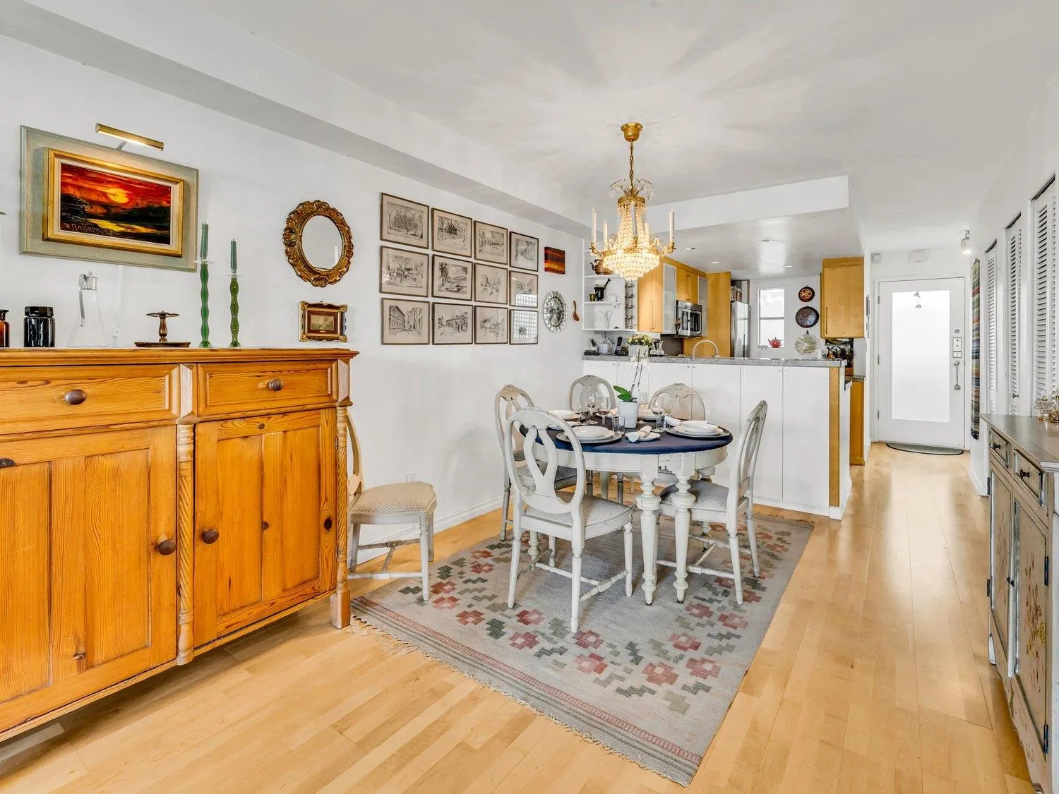 1024 W 7th Avenue #201