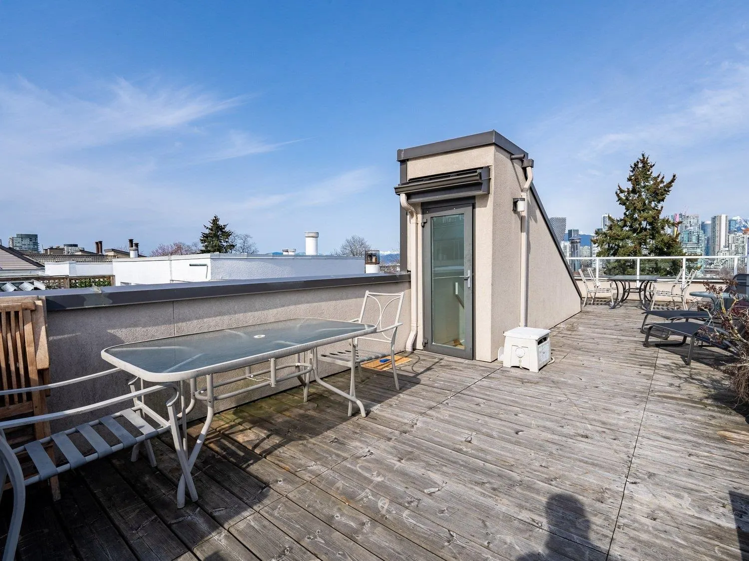 1024 W 7th Avenue #201