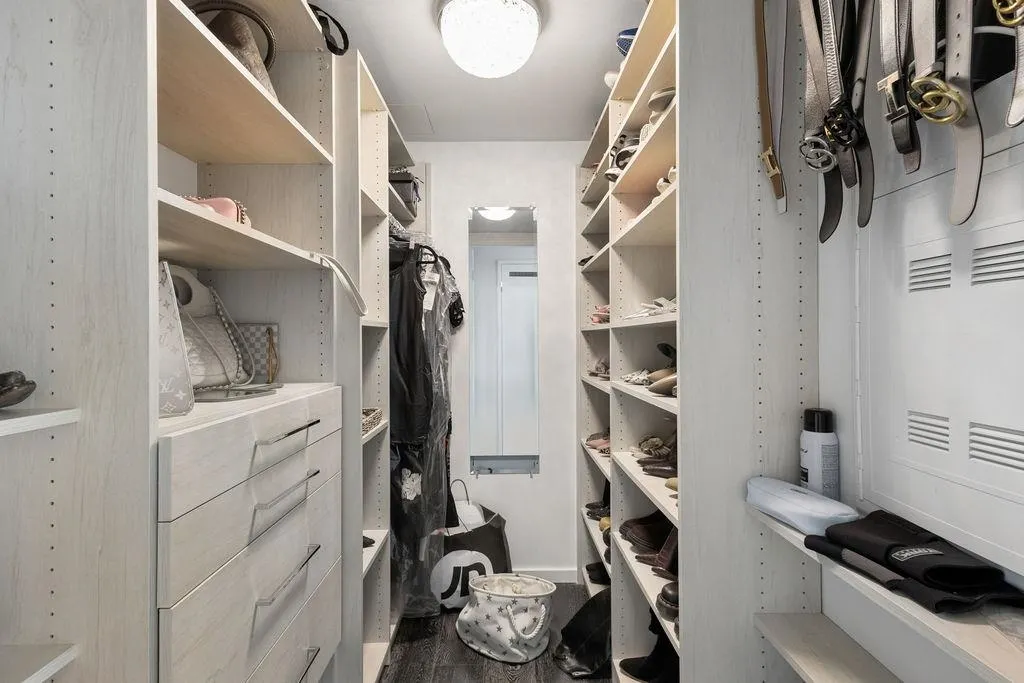 1151 W Georgia Street #3902