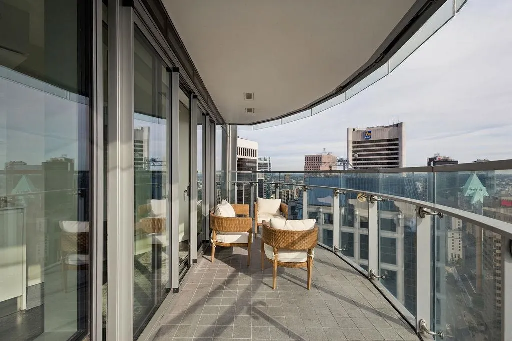1151 W Georgia Street #3902