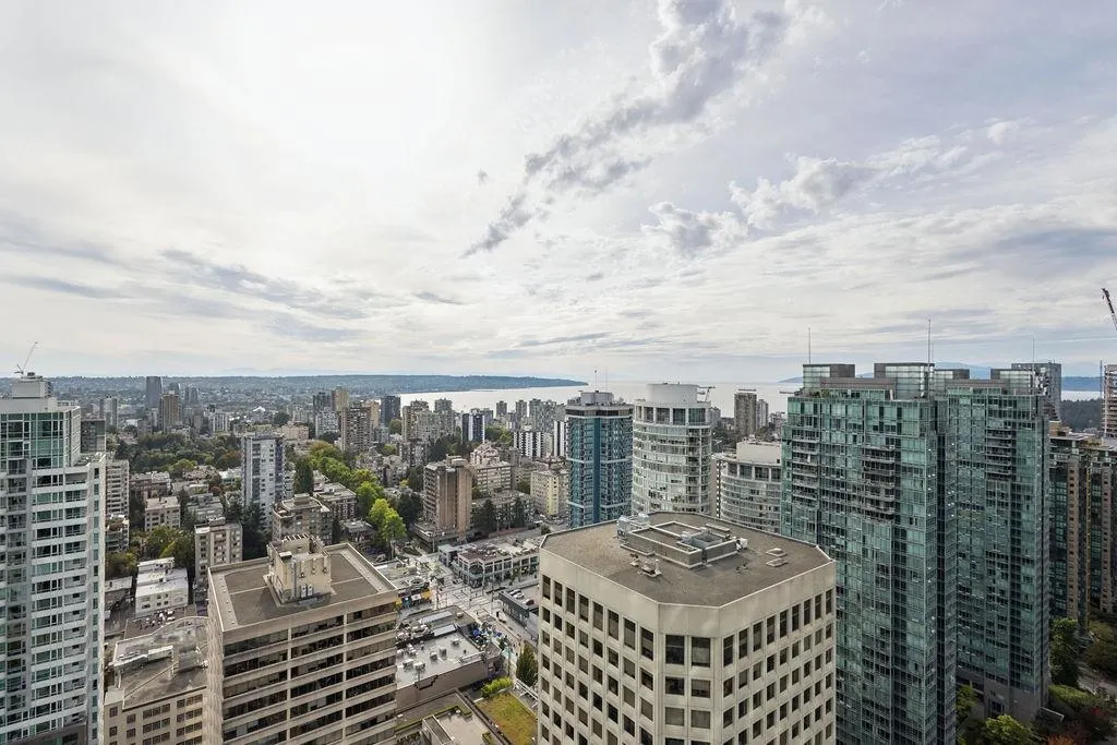 1151 W Georgia Street #3902