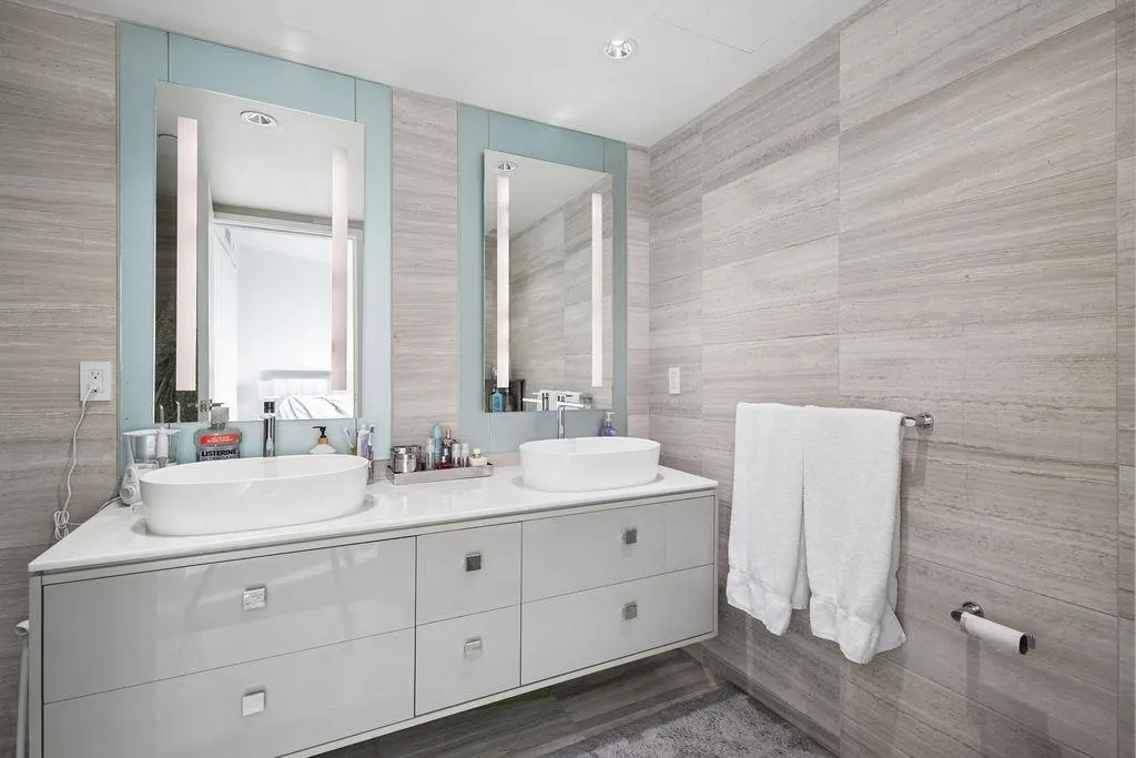 1151 W Georgia Street #3902