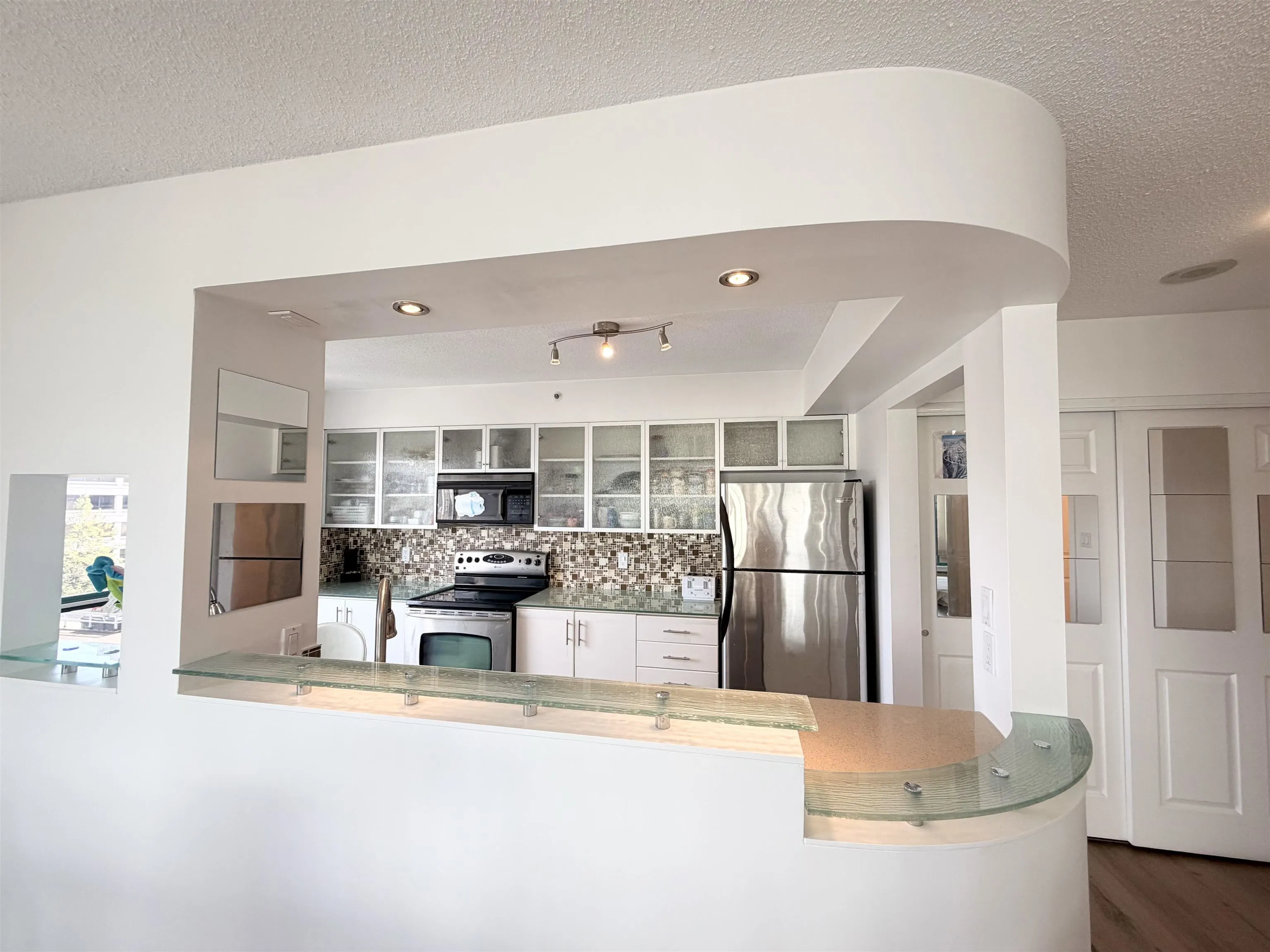 1438 W 7th Avenue #803