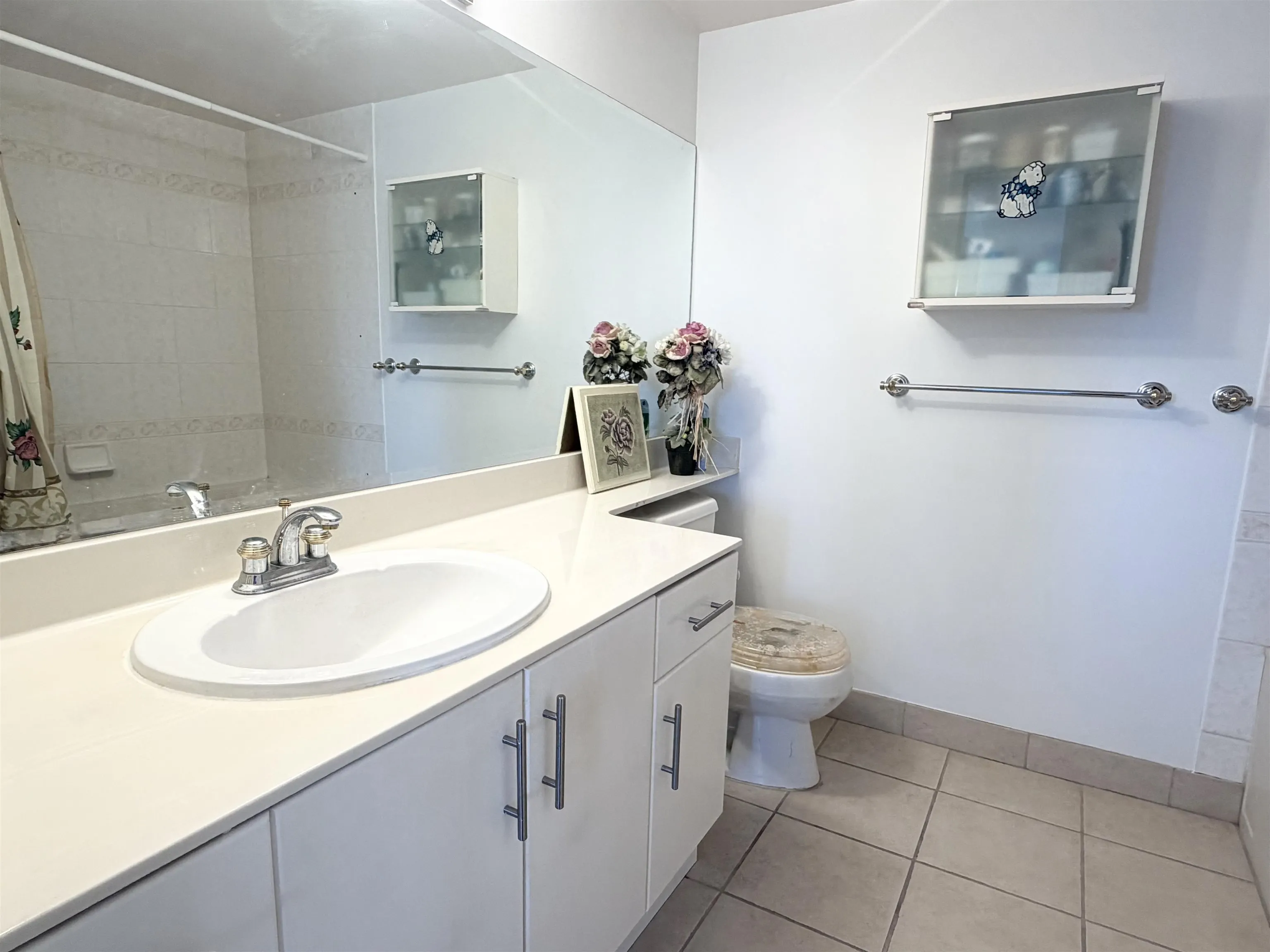 1438 W 7th Avenue #803