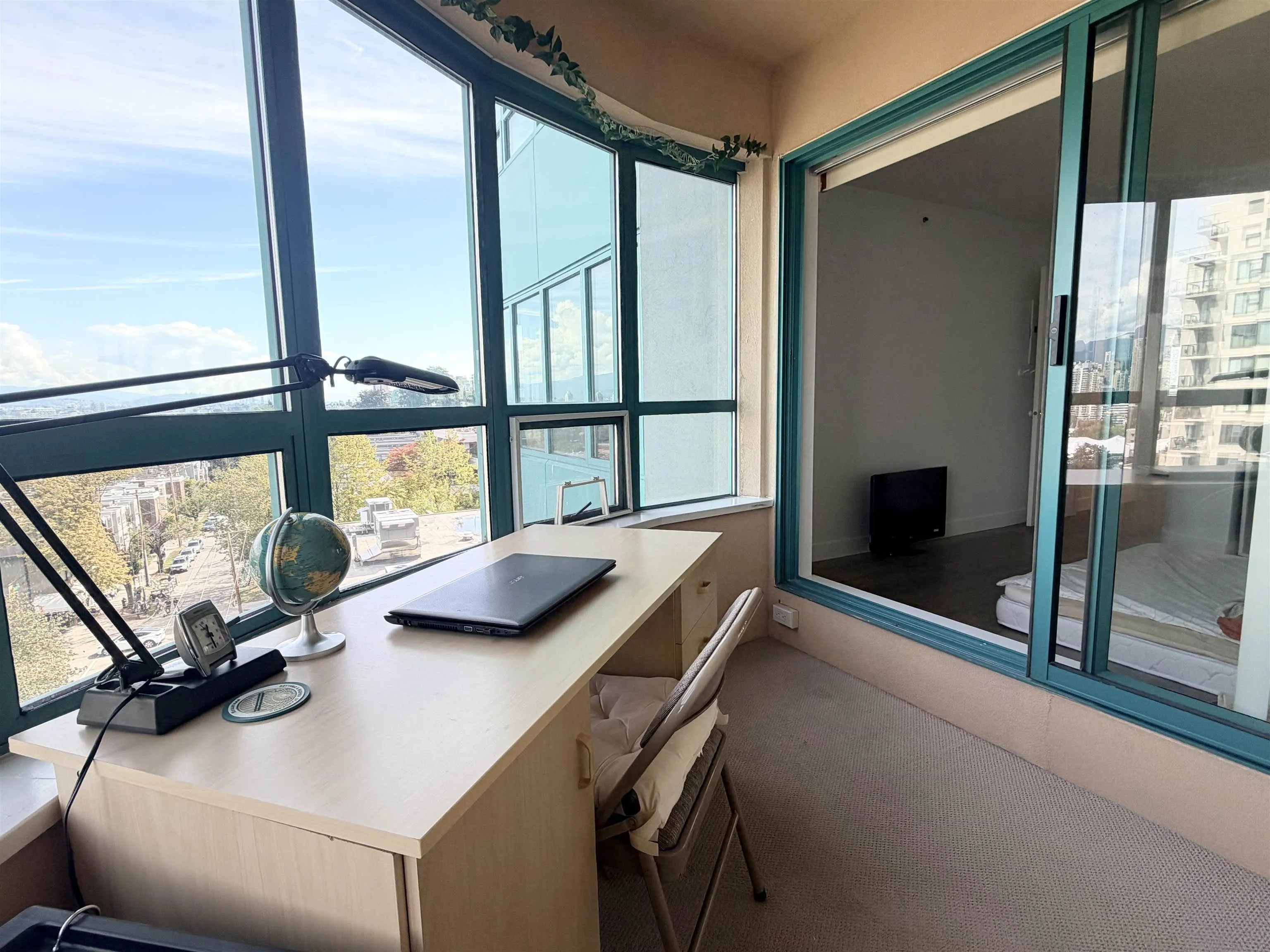 1438 W 7th Avenue #803