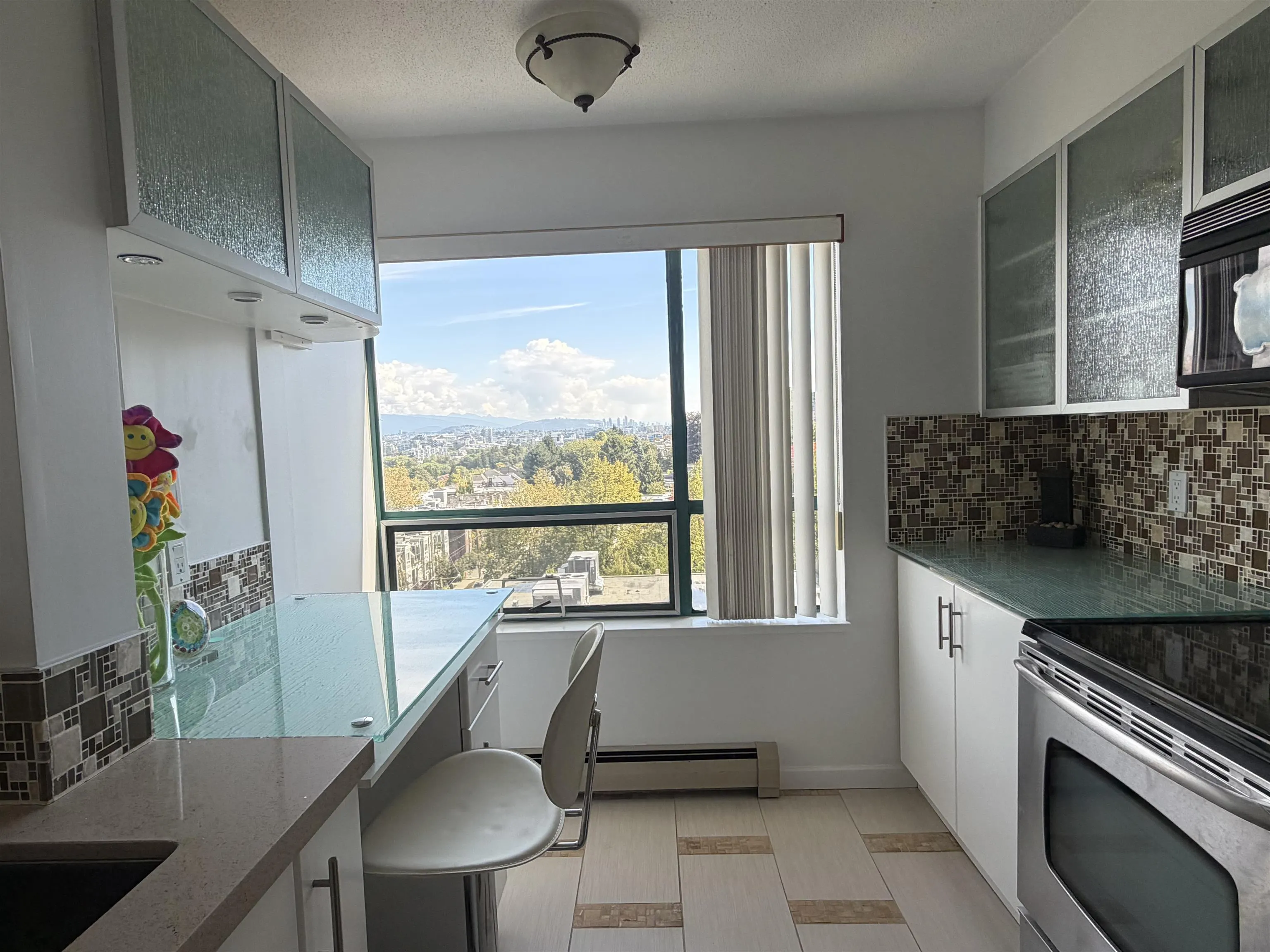 1438 W 7th Avenue #803