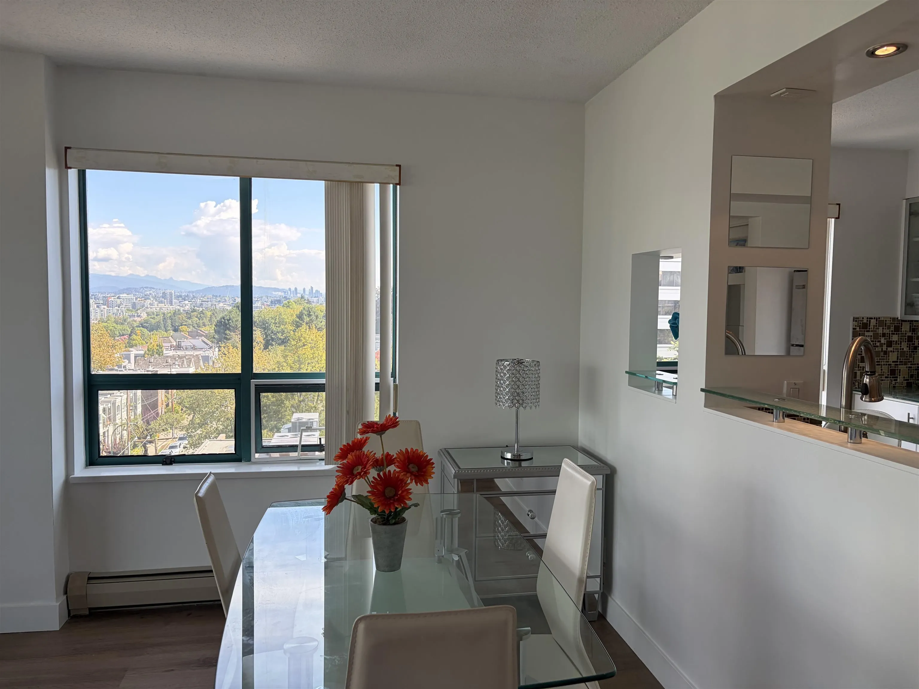 1438 W 7th Avenue #803