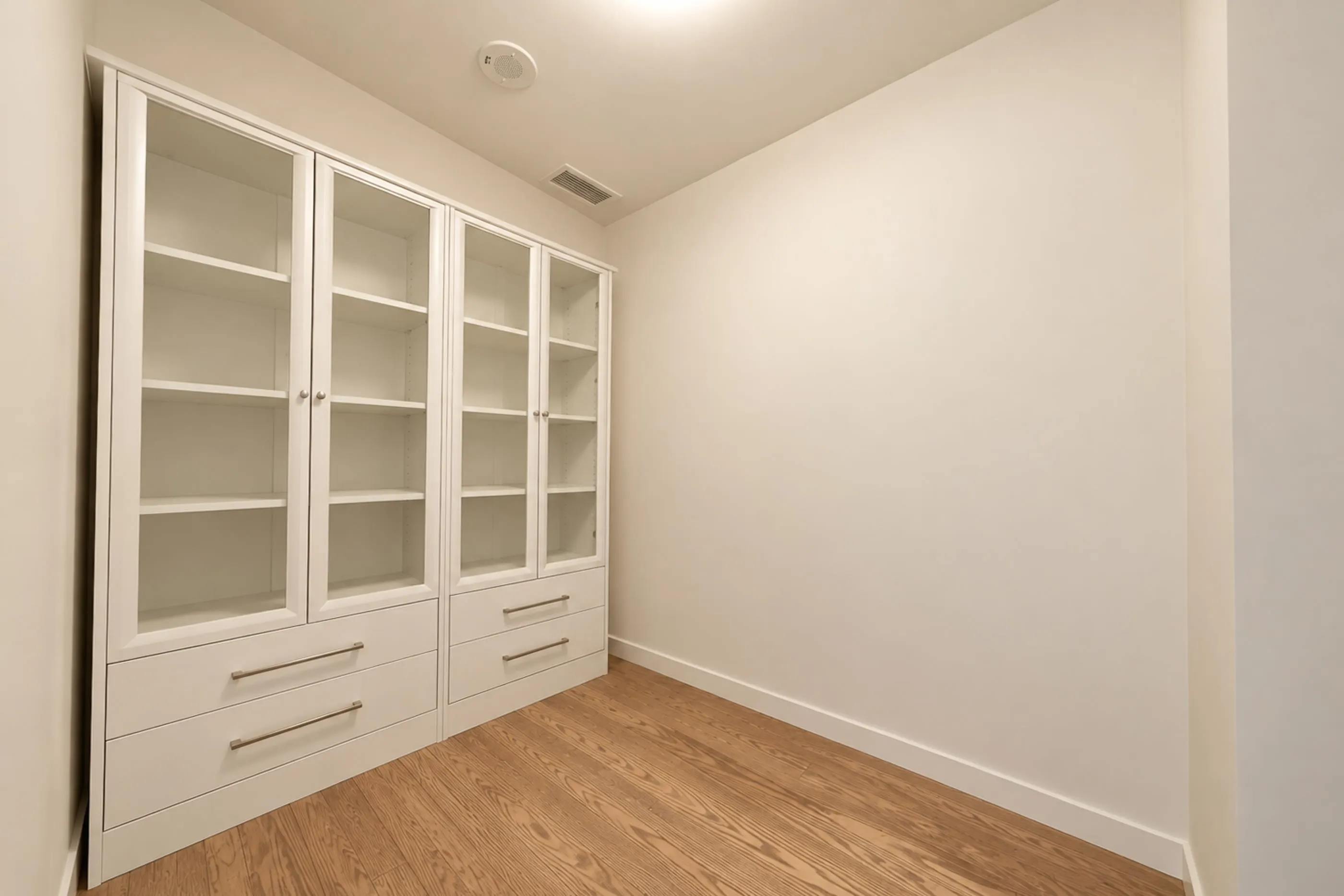 3533 Ross Drive #902