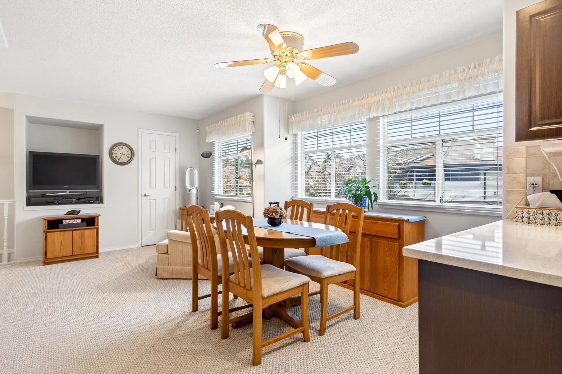 20391 96 Avenue #180