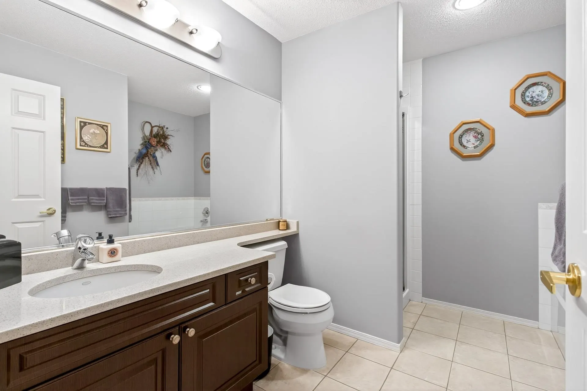 20391 96 Avenue #180
