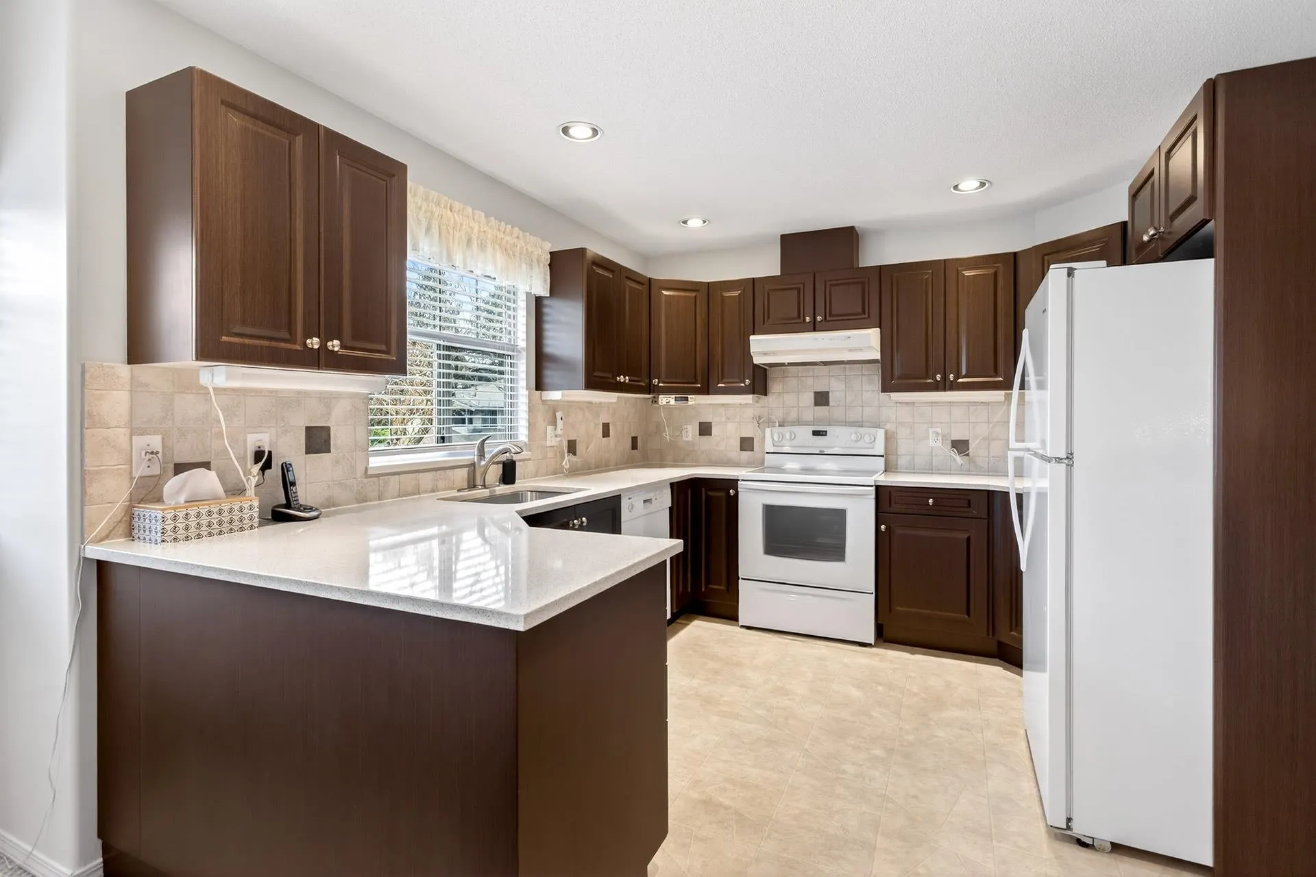 20391 96 Avenue #180