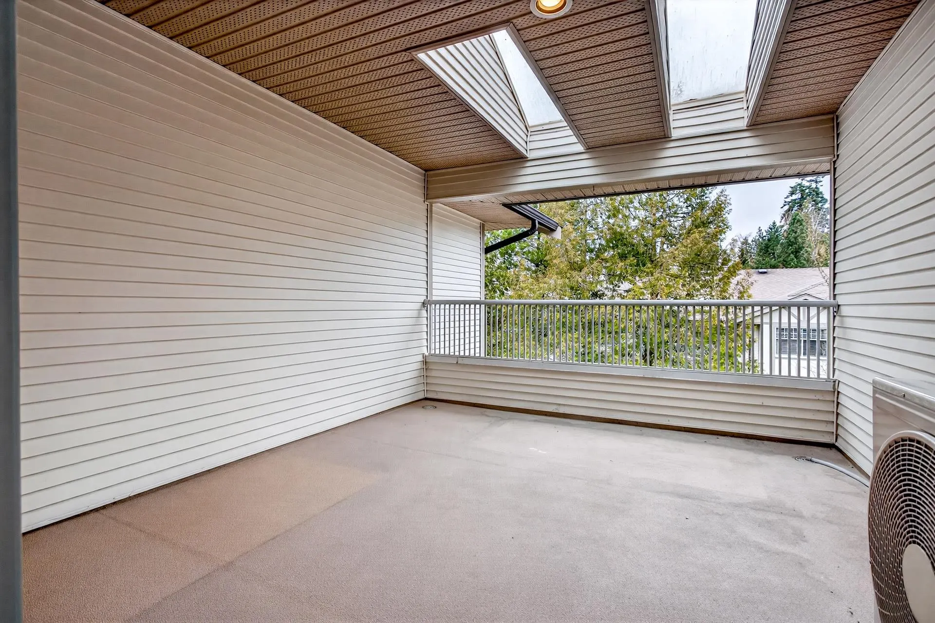 20391 96 Avenue #180