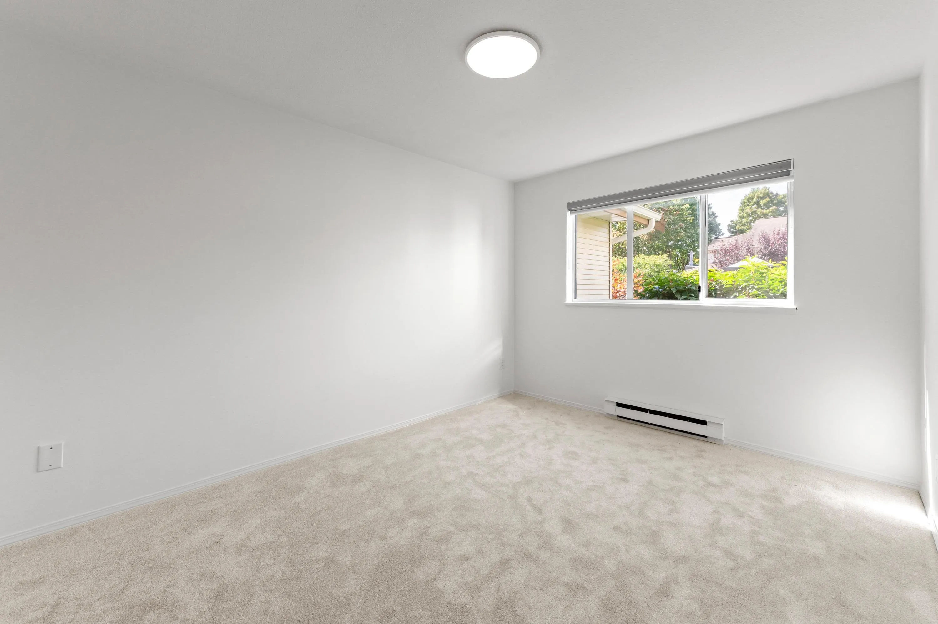 15991 Thrift Avenue #218