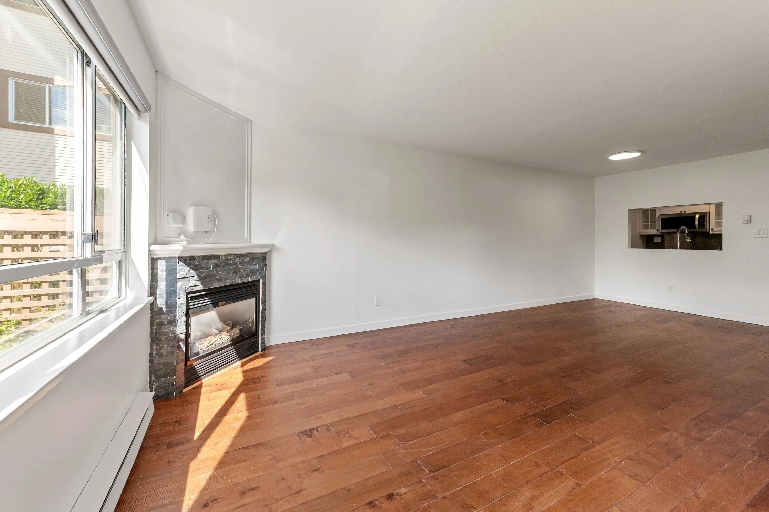 15991 Thrift Avenue #218