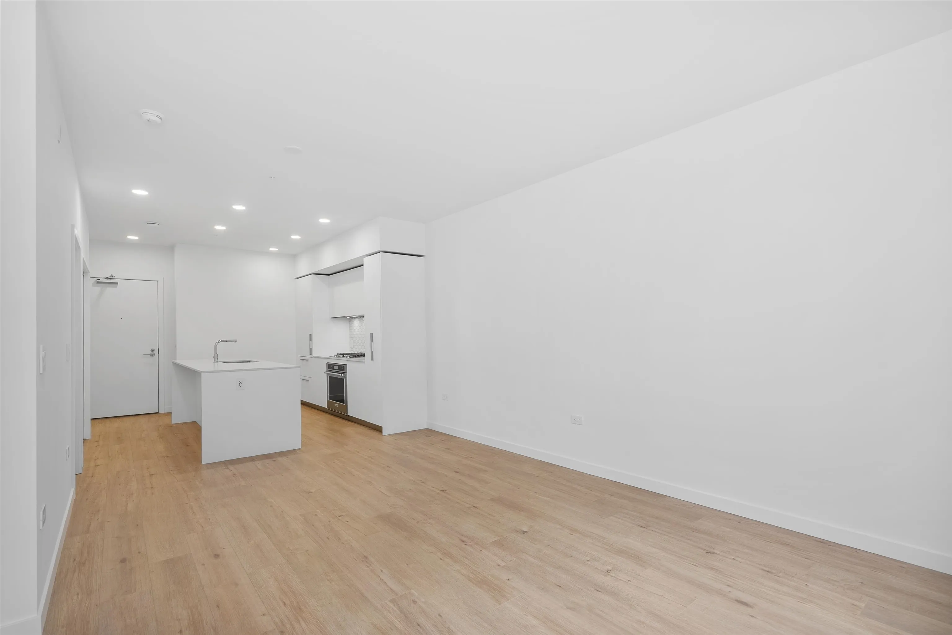 1506 Scott Crescent #304