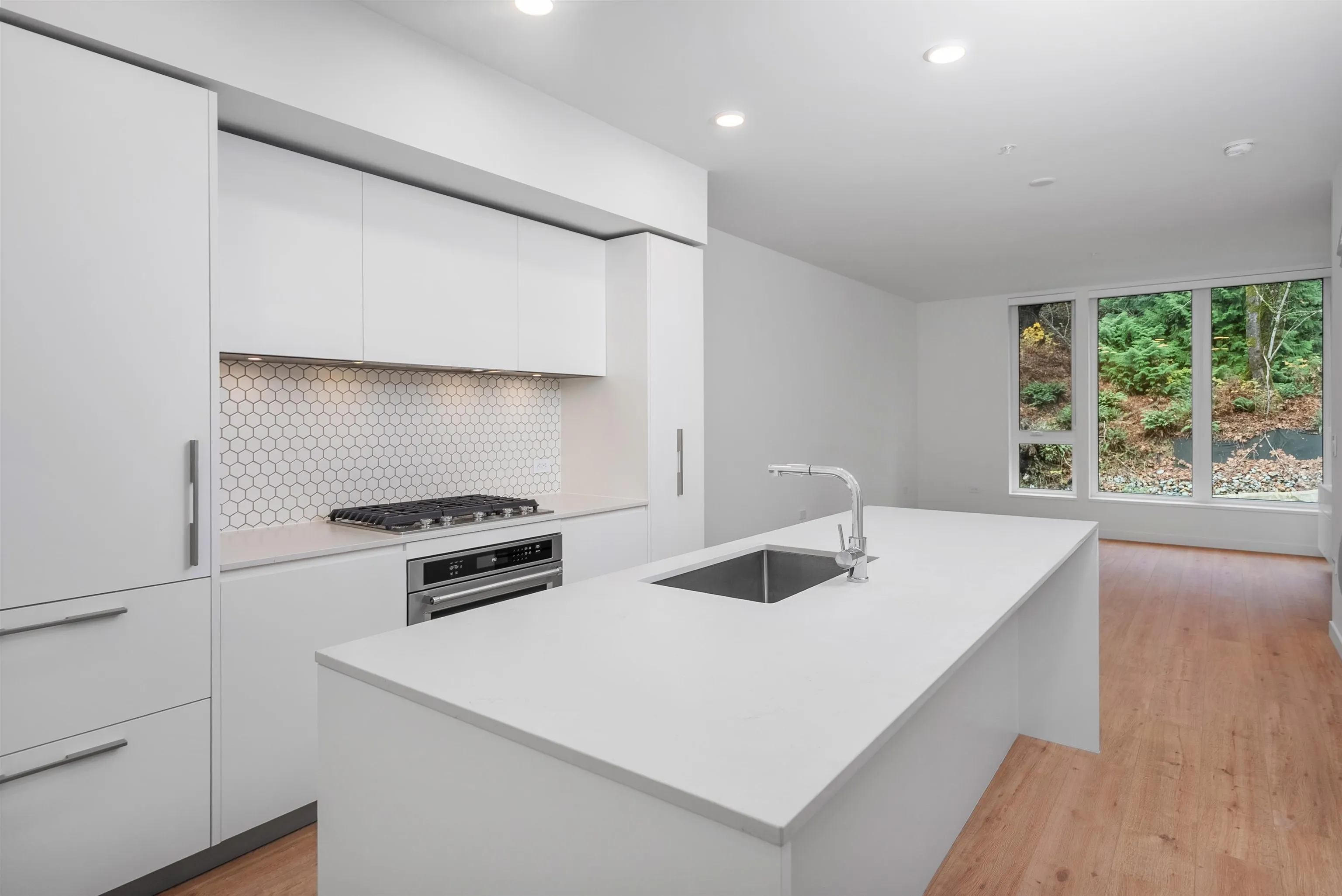 1506 Scott Crescent #304