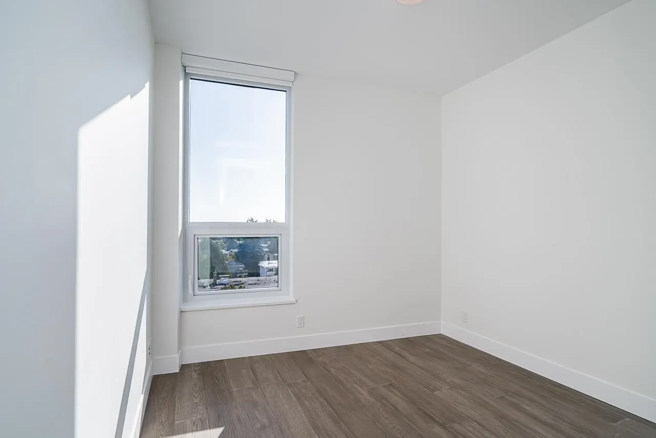 1342 Johnston Road #804