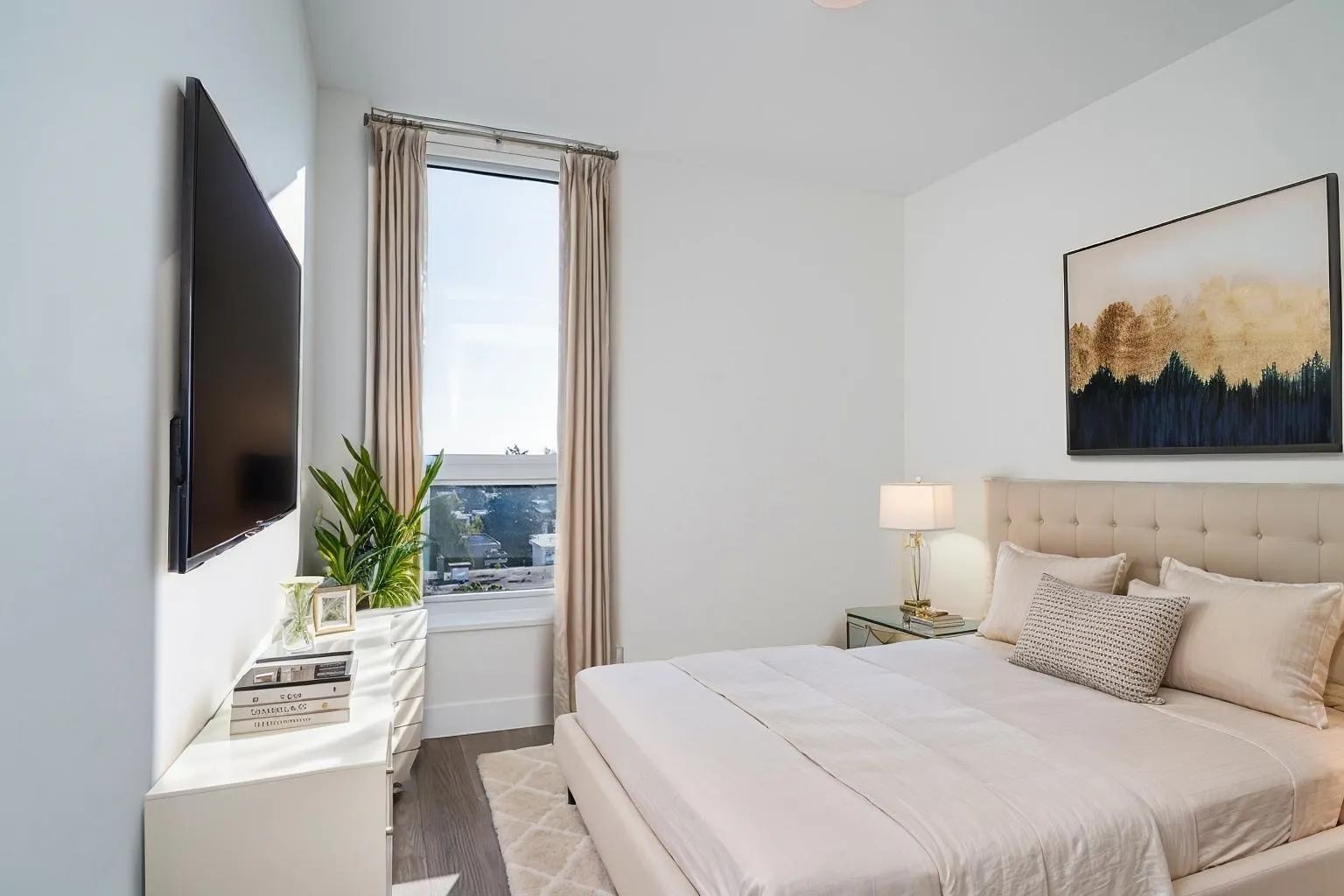 1342 Johnston Road #804