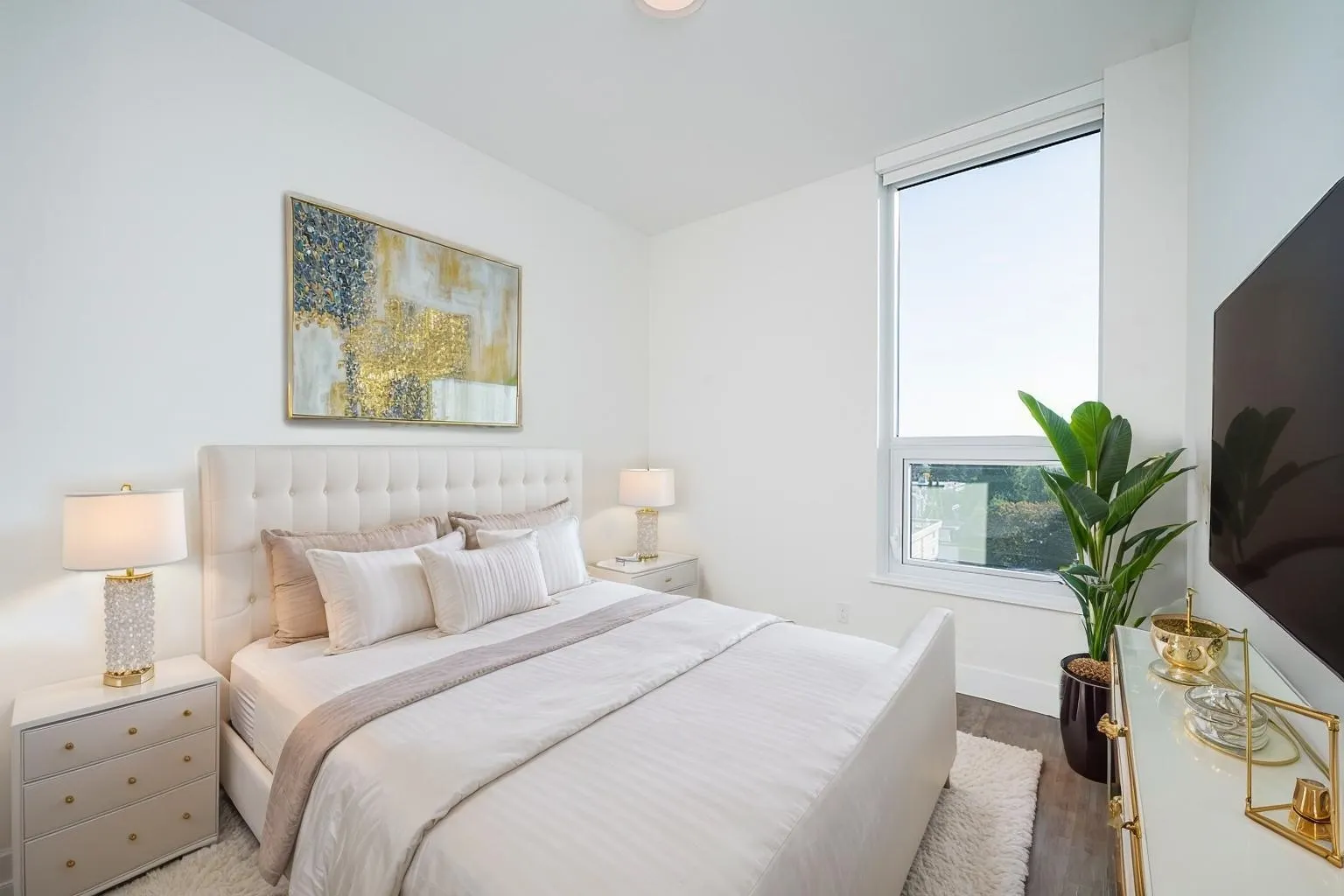 1342 Johnston Road #804
