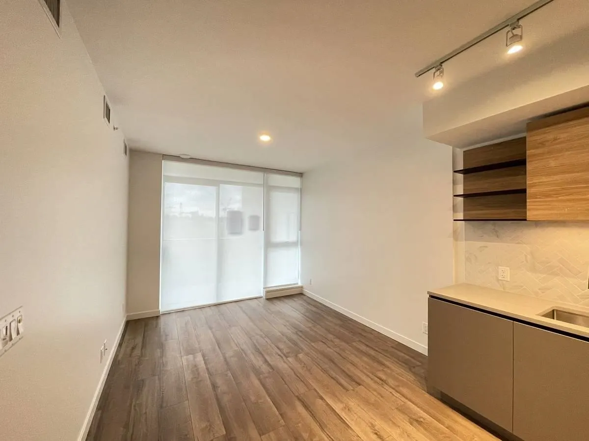 10448 University Dr #7XX