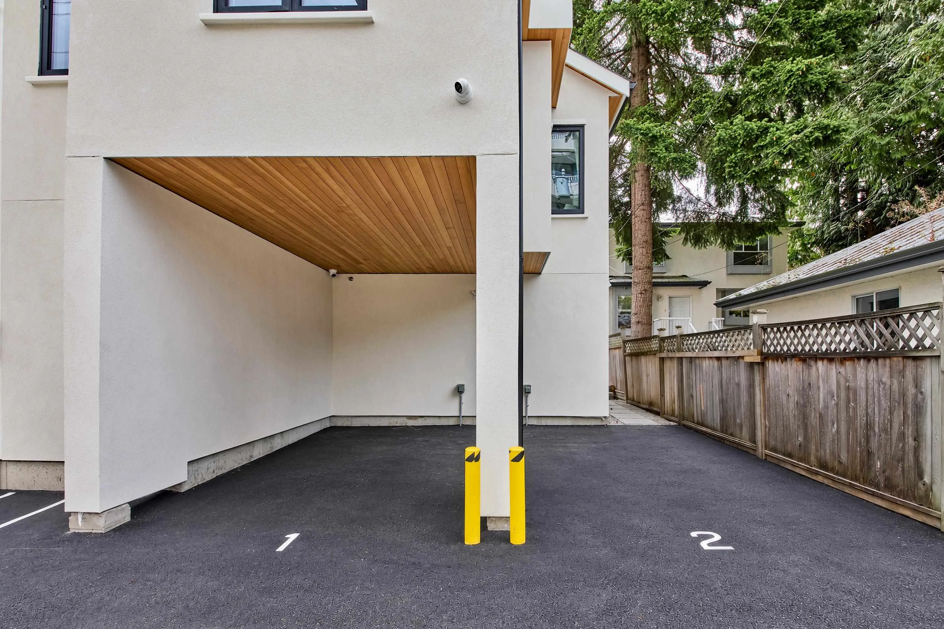 4659 W 11th Avenue #2
