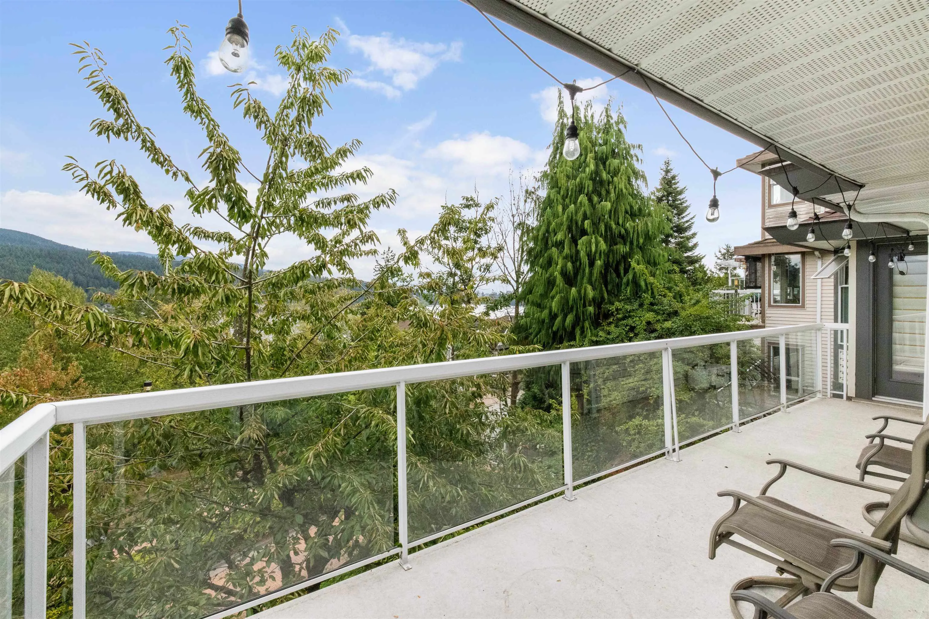 3 Burrard Crescent