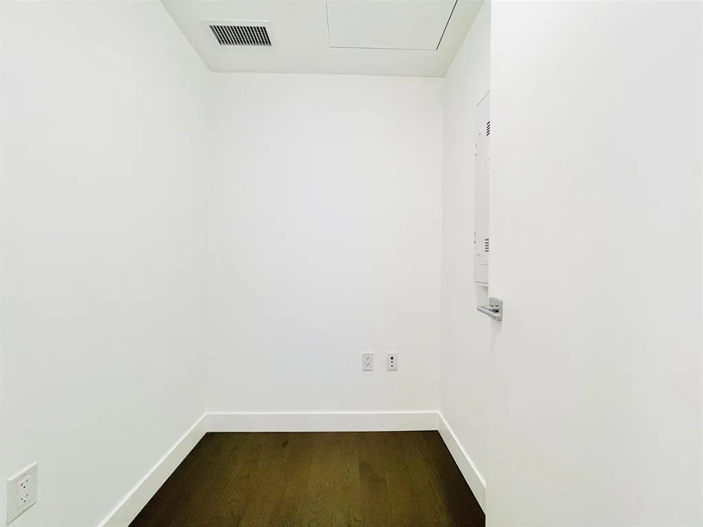 1588 Johnston Road #303