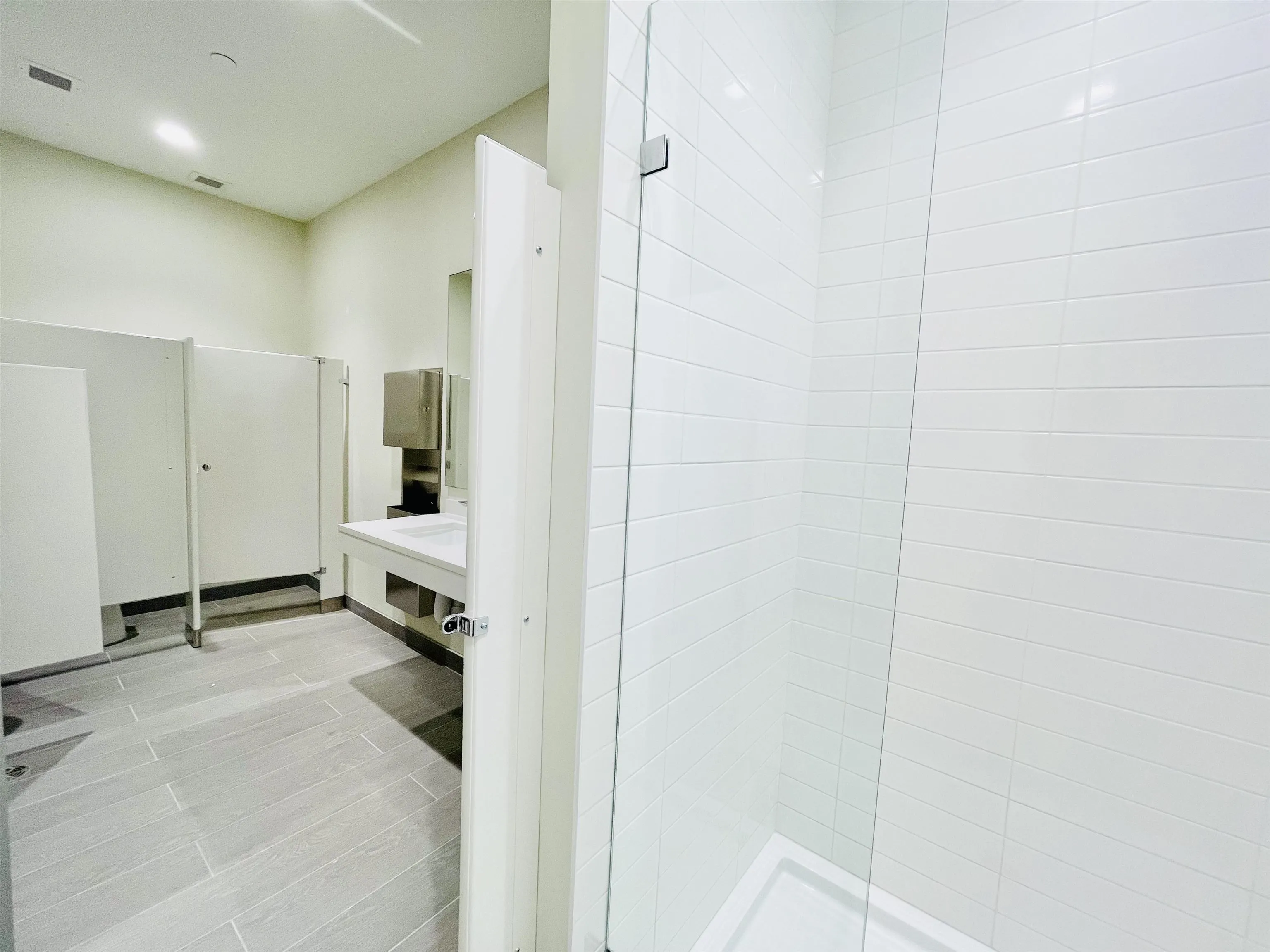 1588 Johnston Road #303