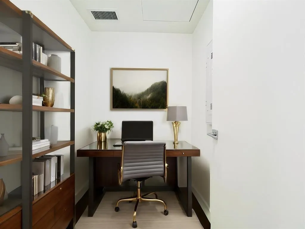 1588 Johnston Road #303