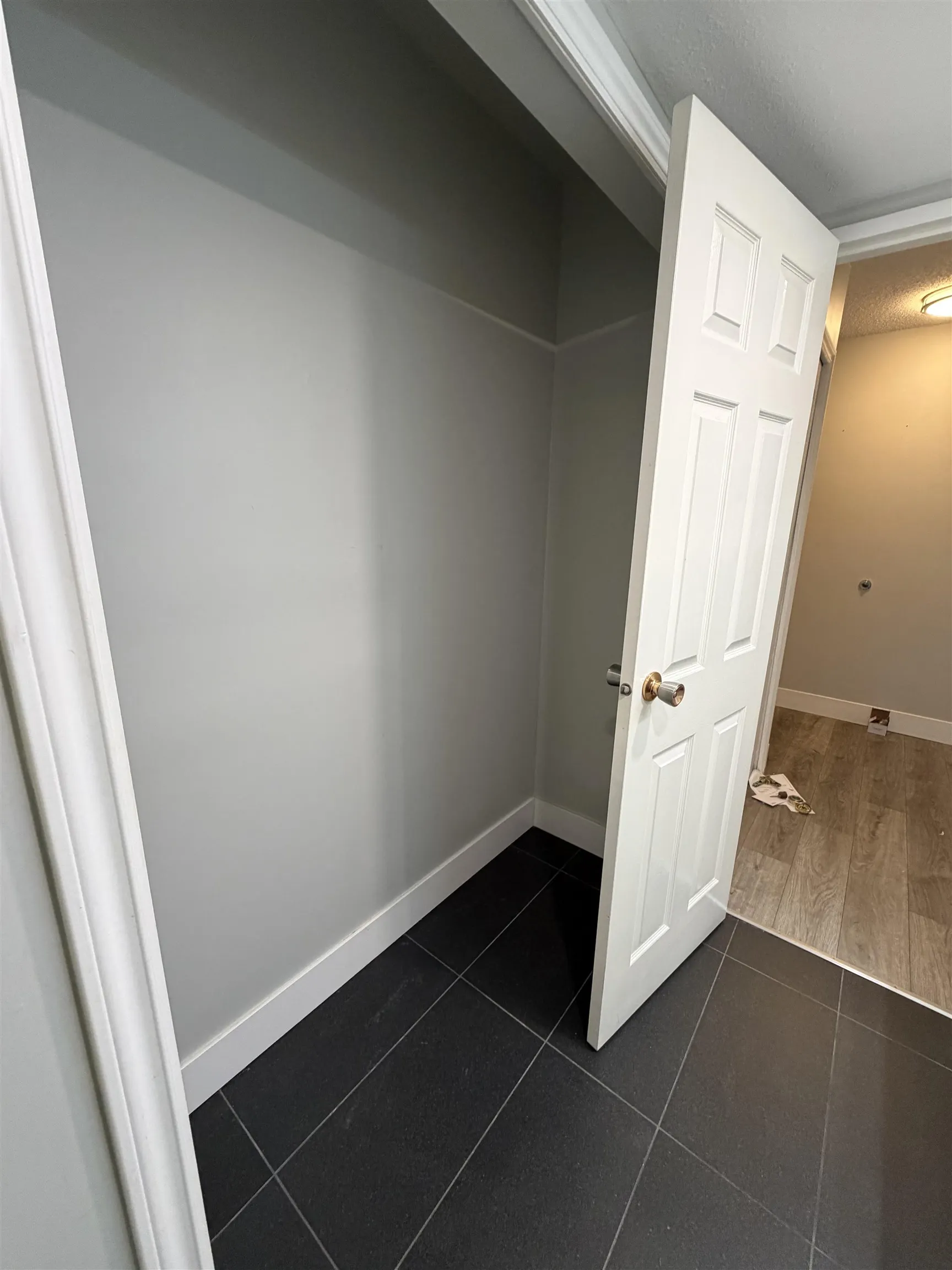 1202 London Street #223