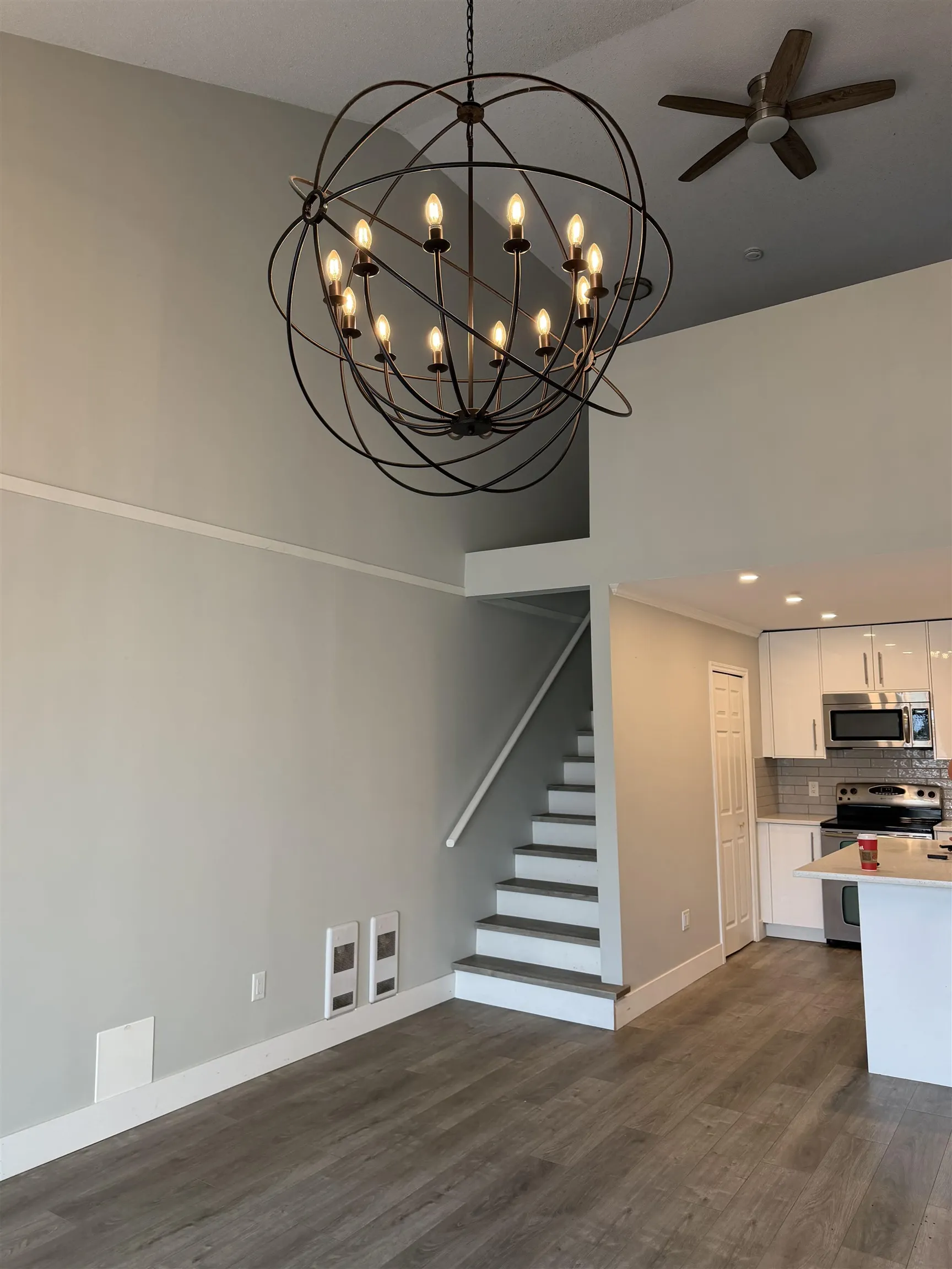 1202 London Street #223