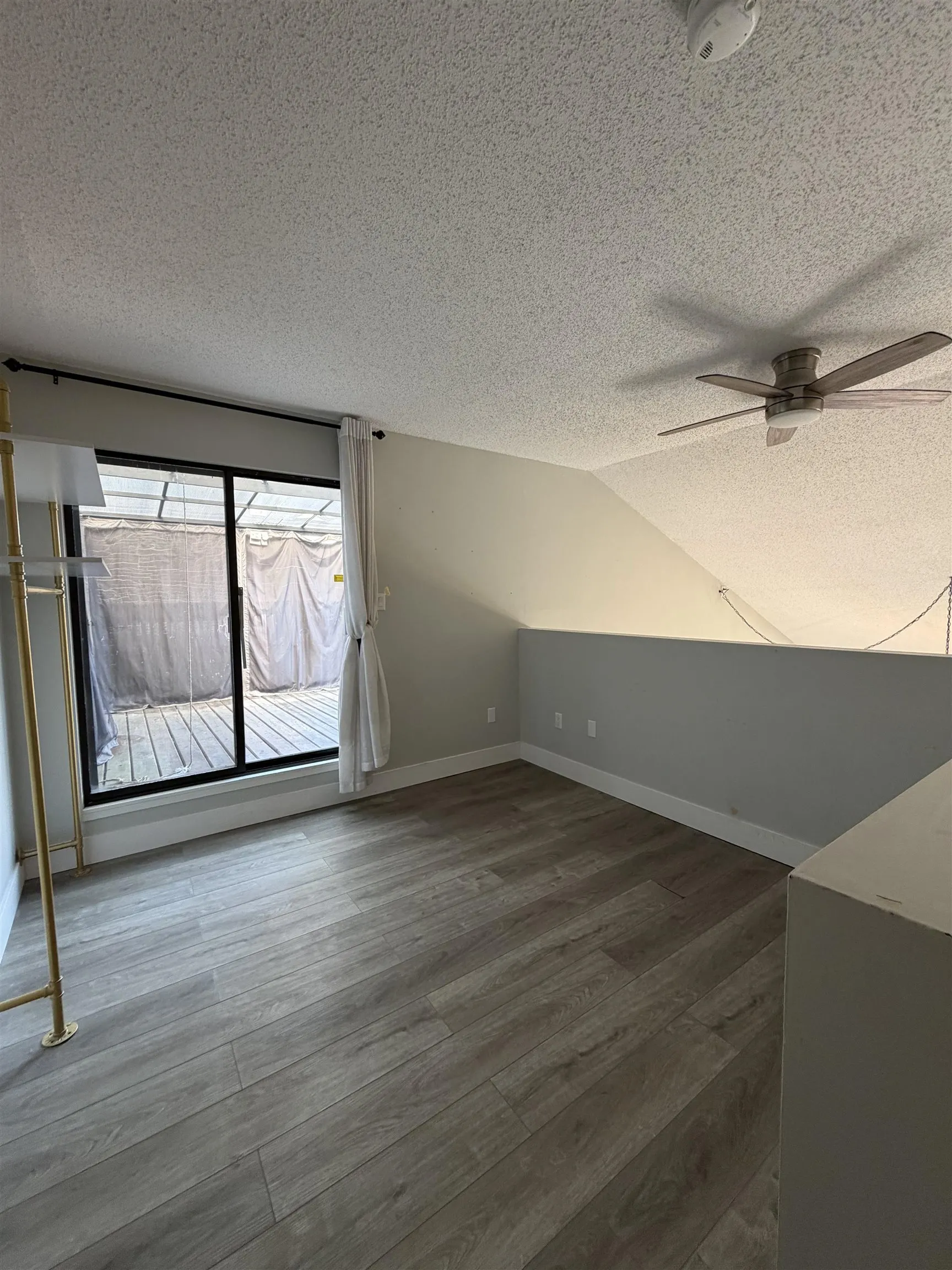 1202 London Street #223