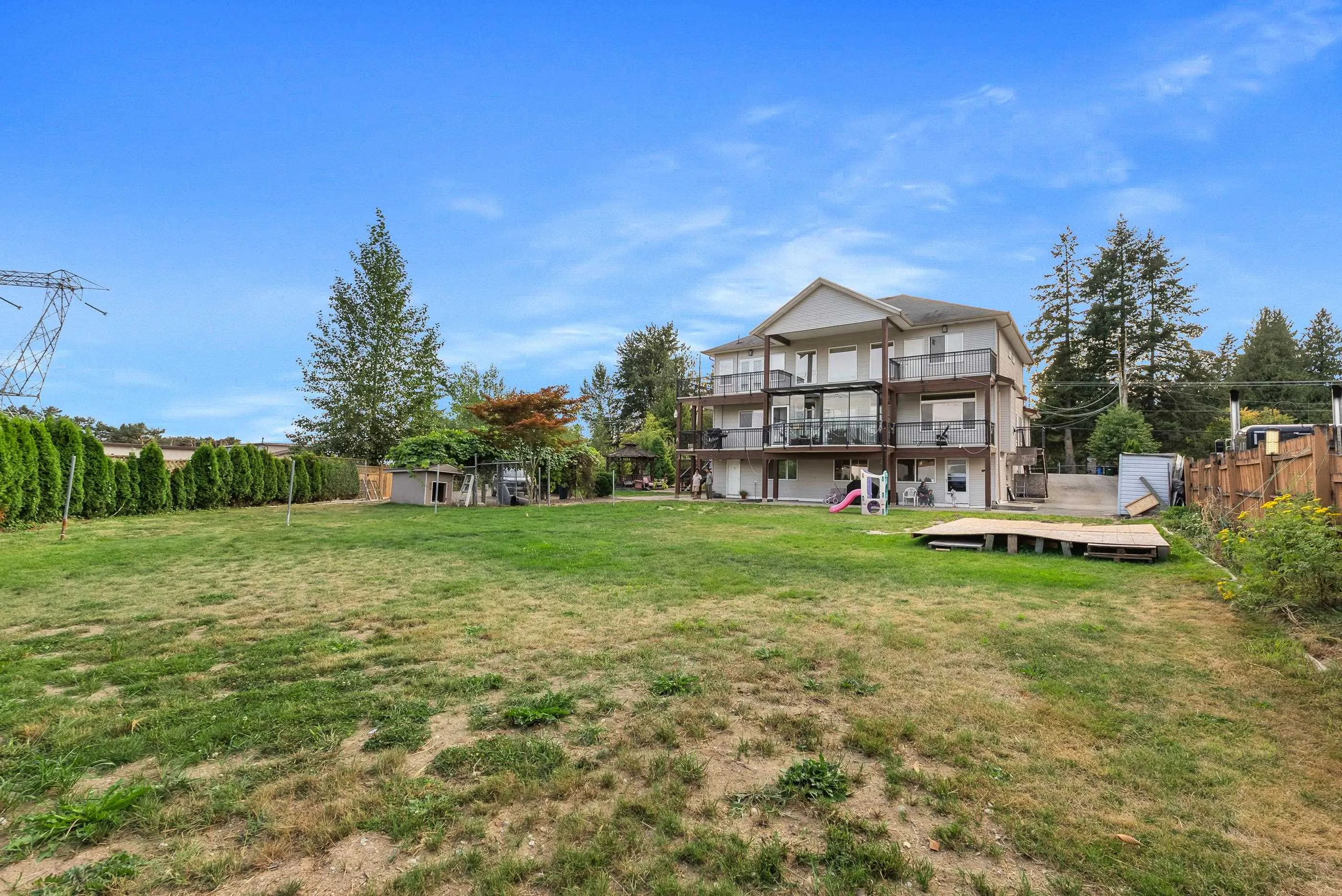 2338 Bradner Road