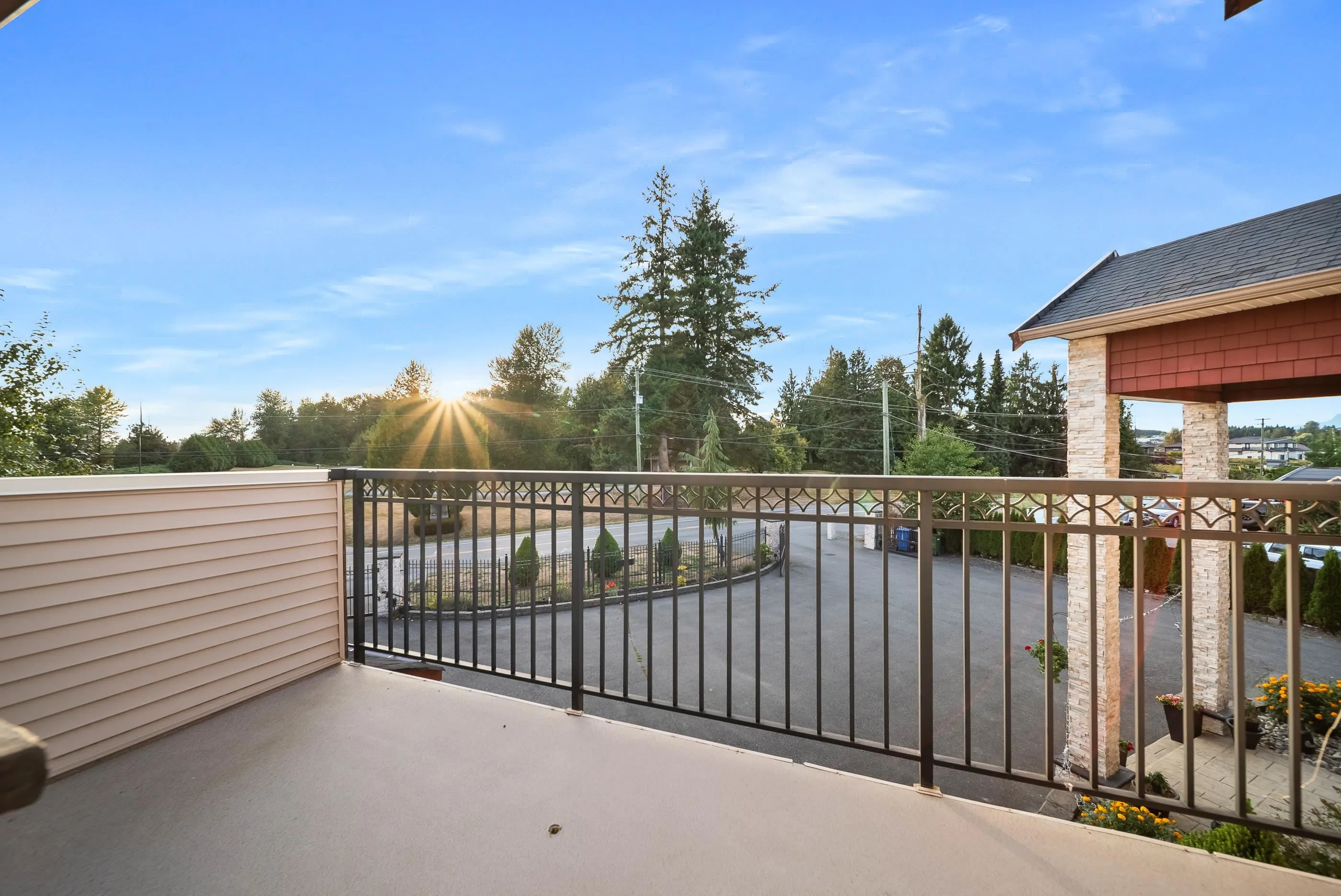 2338 Bradner Road