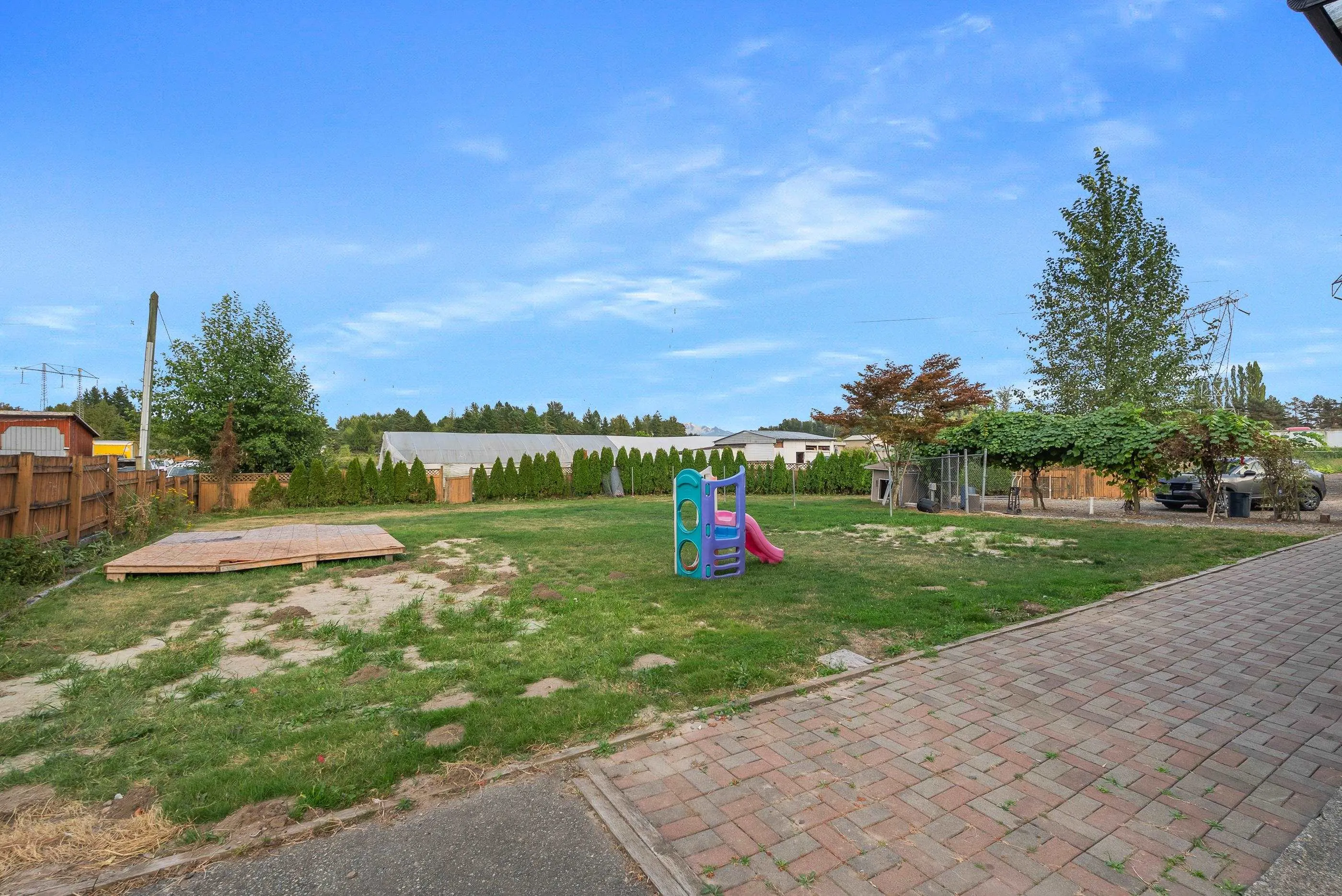 2338 Bradner Road