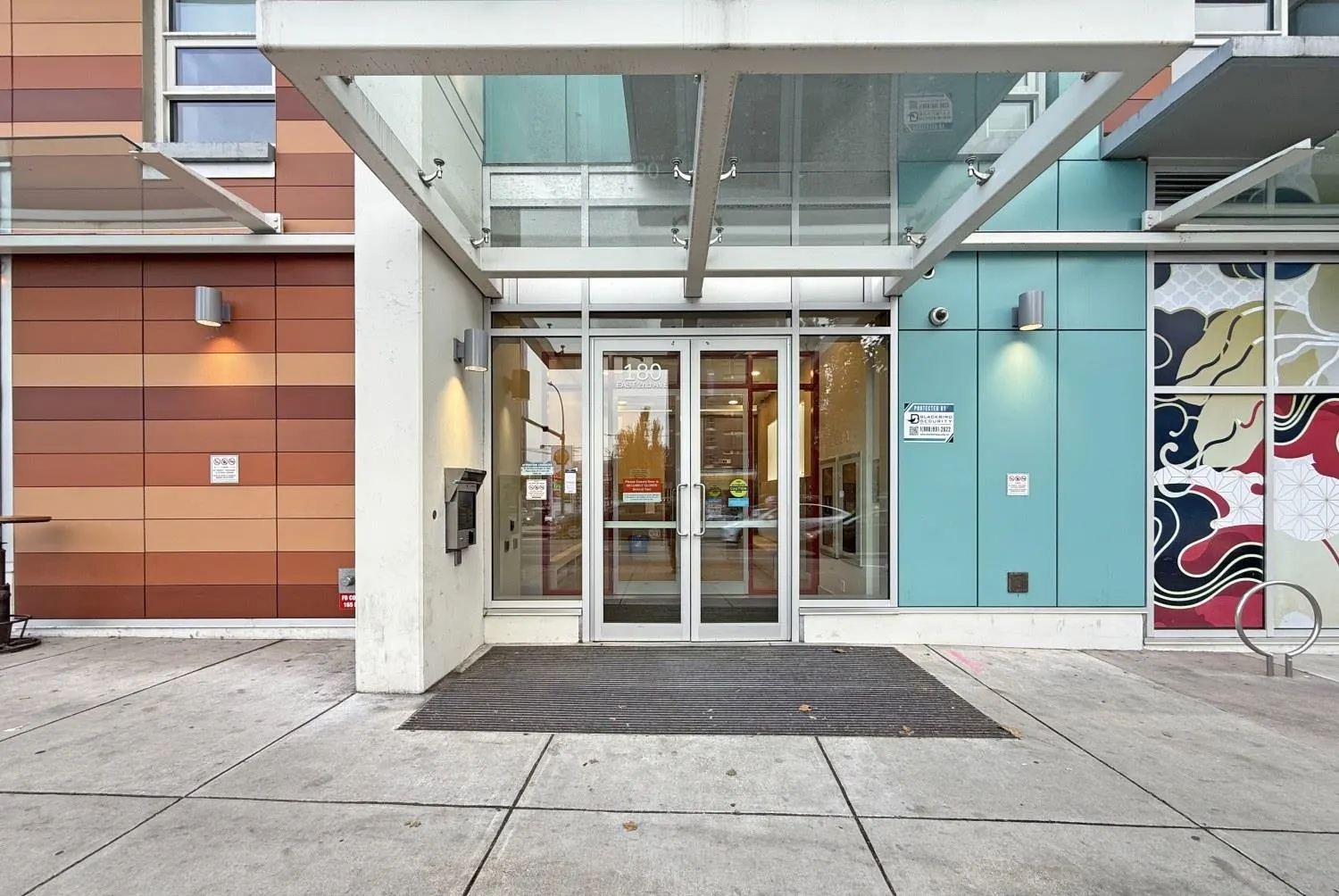 180 E 2nd Avenue #1211